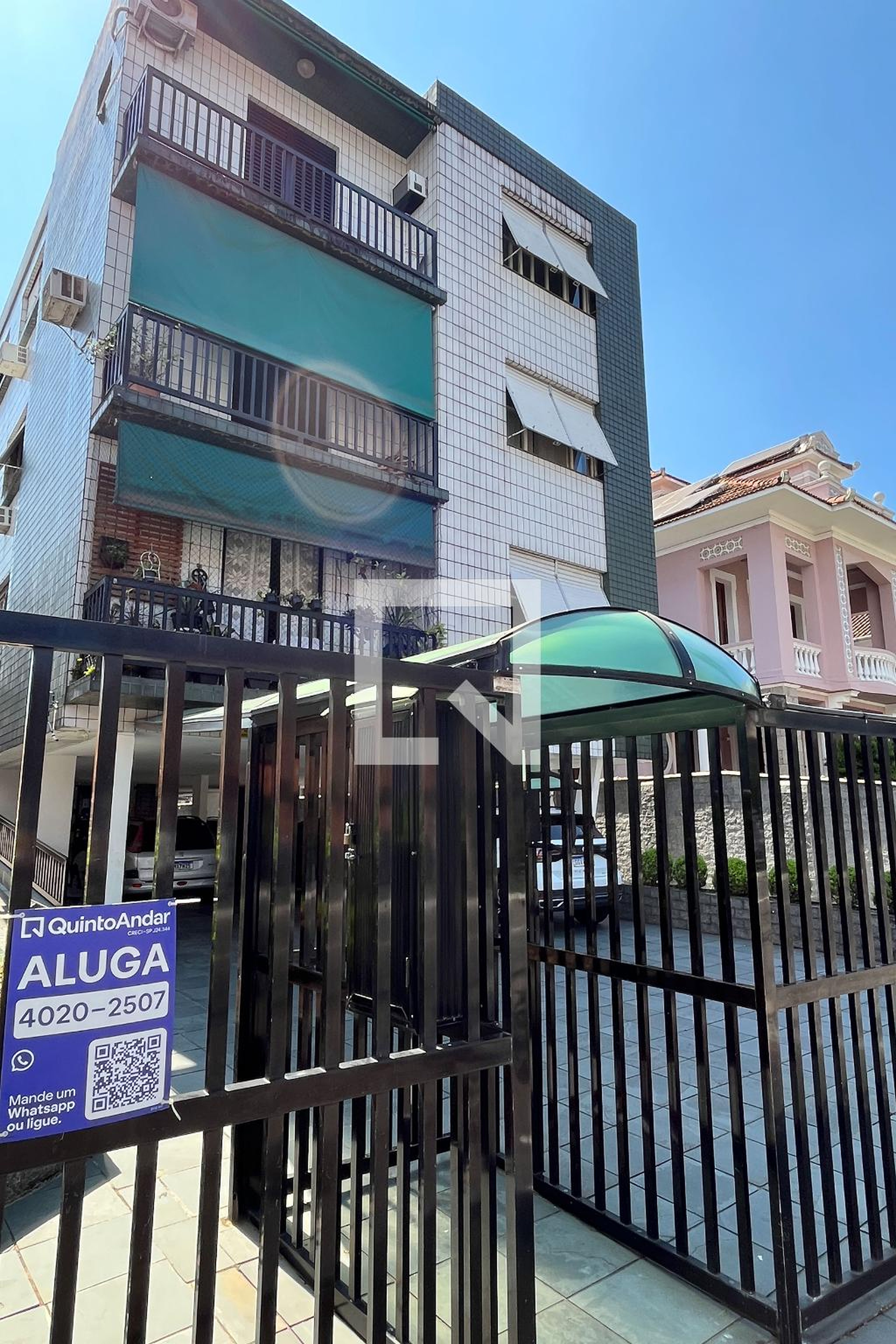 Fachada Condomínio em Avenida Conselheiro Nébias, 611