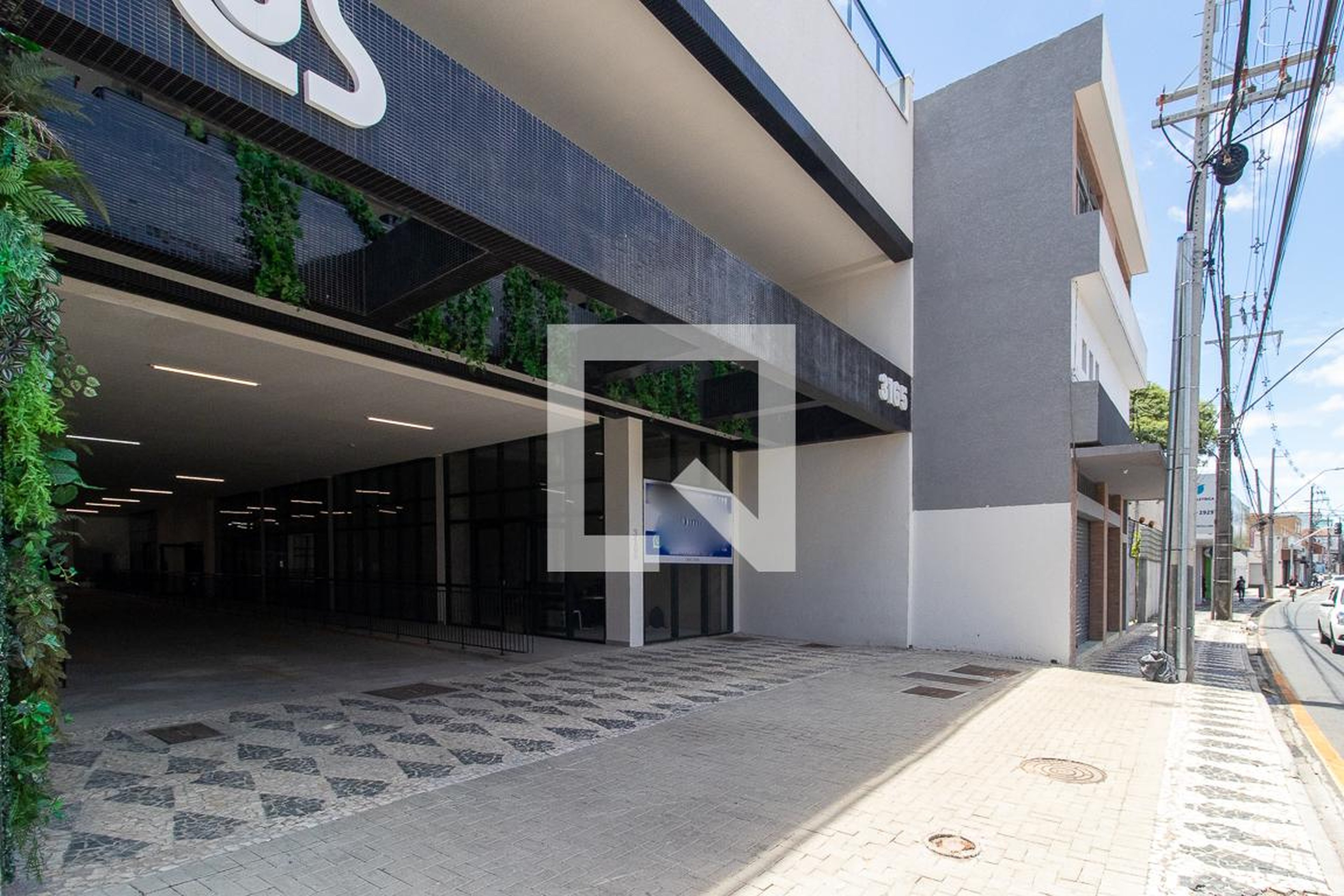 Fachada do Prédio Condomínio Plus Portão