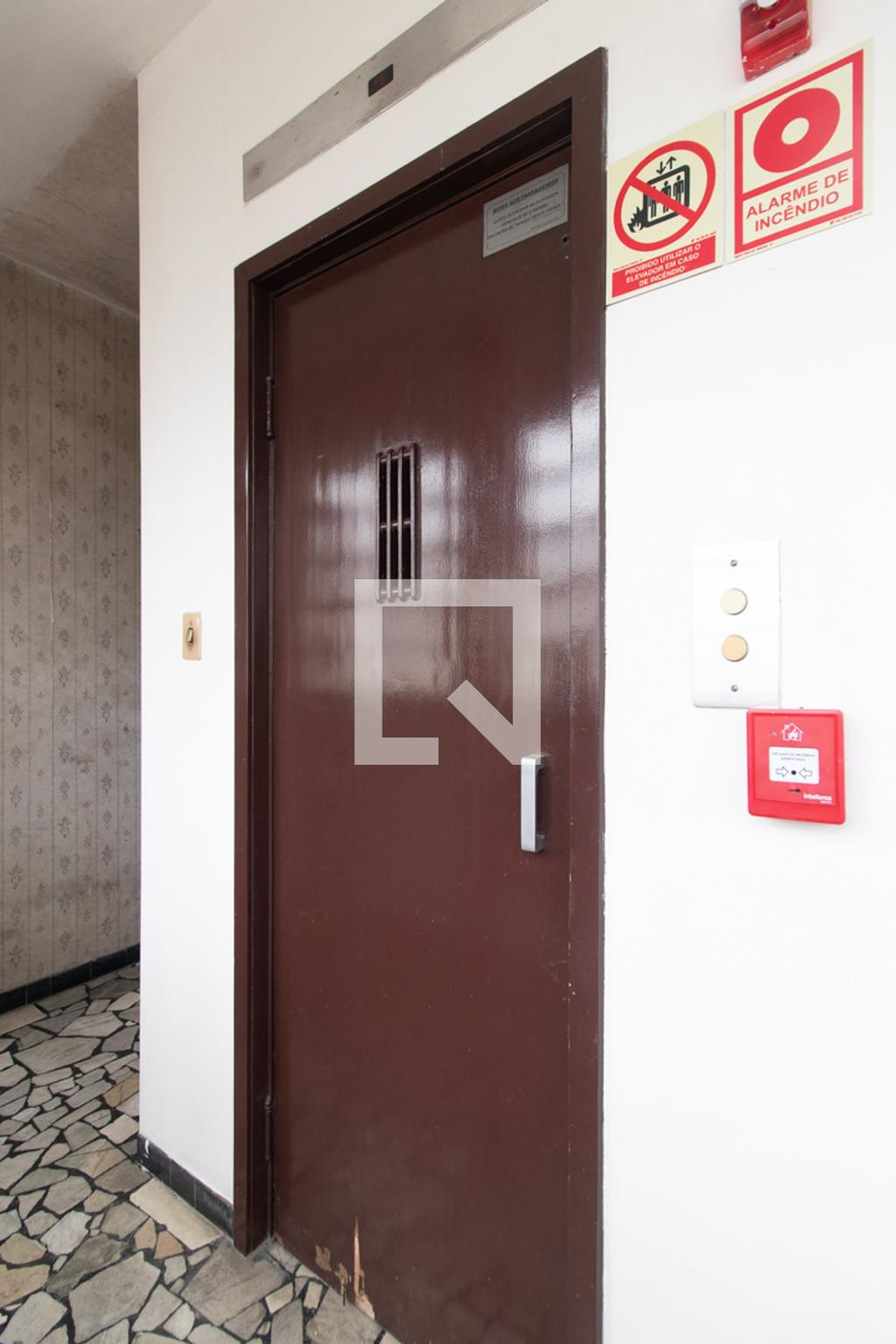 Elevador - Edifício Jaguaribe