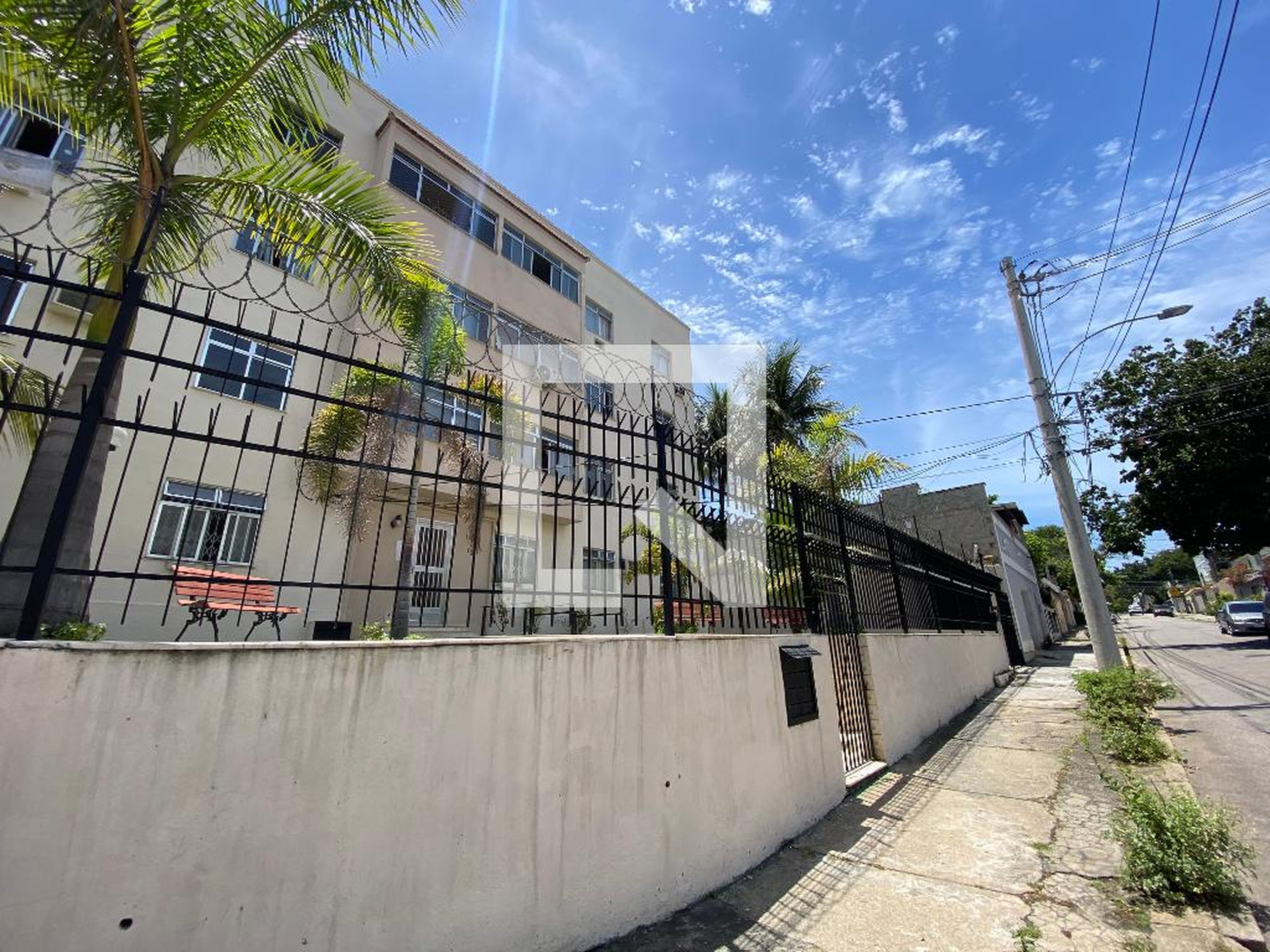 Fachada Condomínio em Rua Gauguin, 13