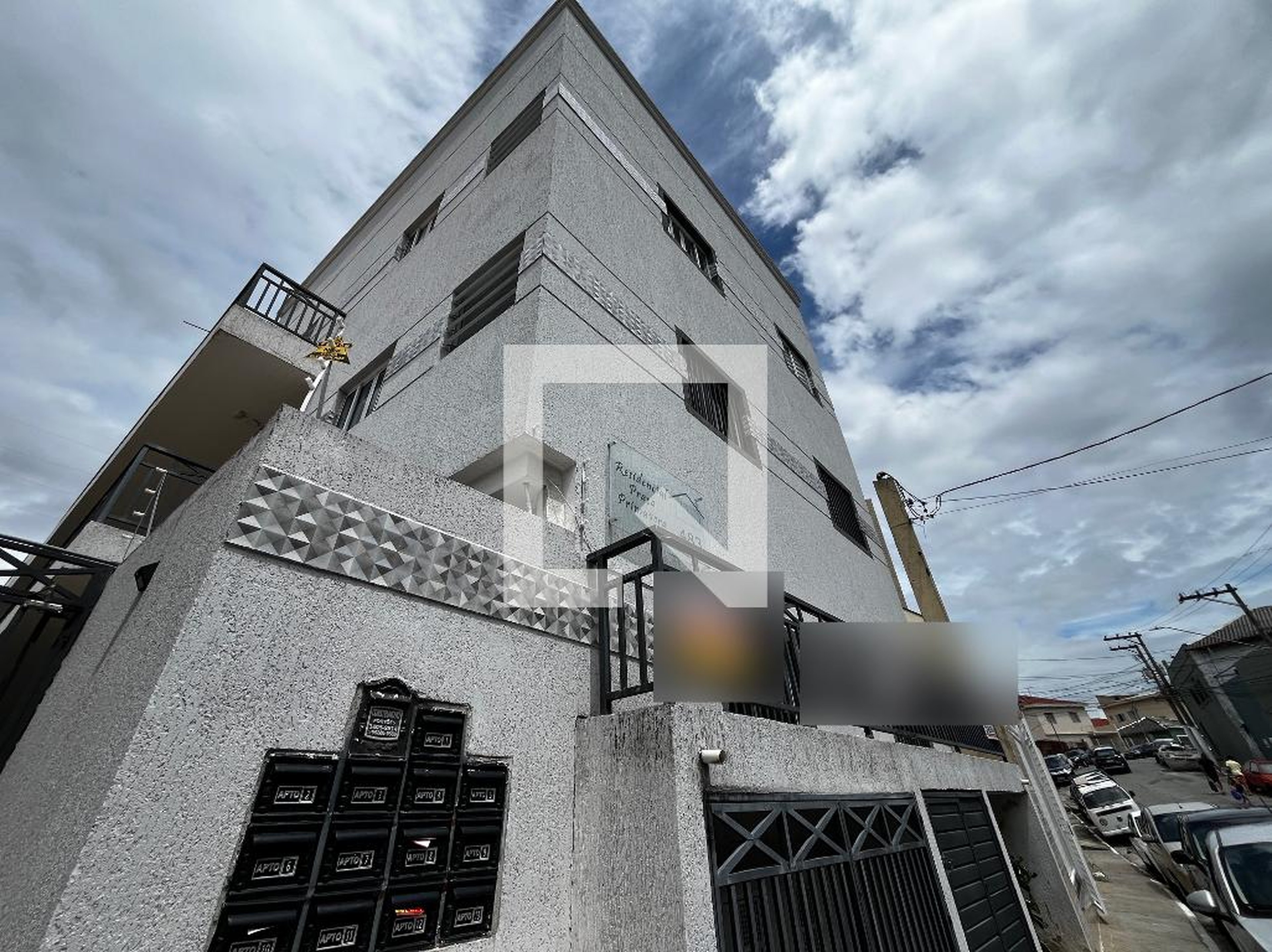 Fachada Condomínio em Rua Alessandro Allori, 483