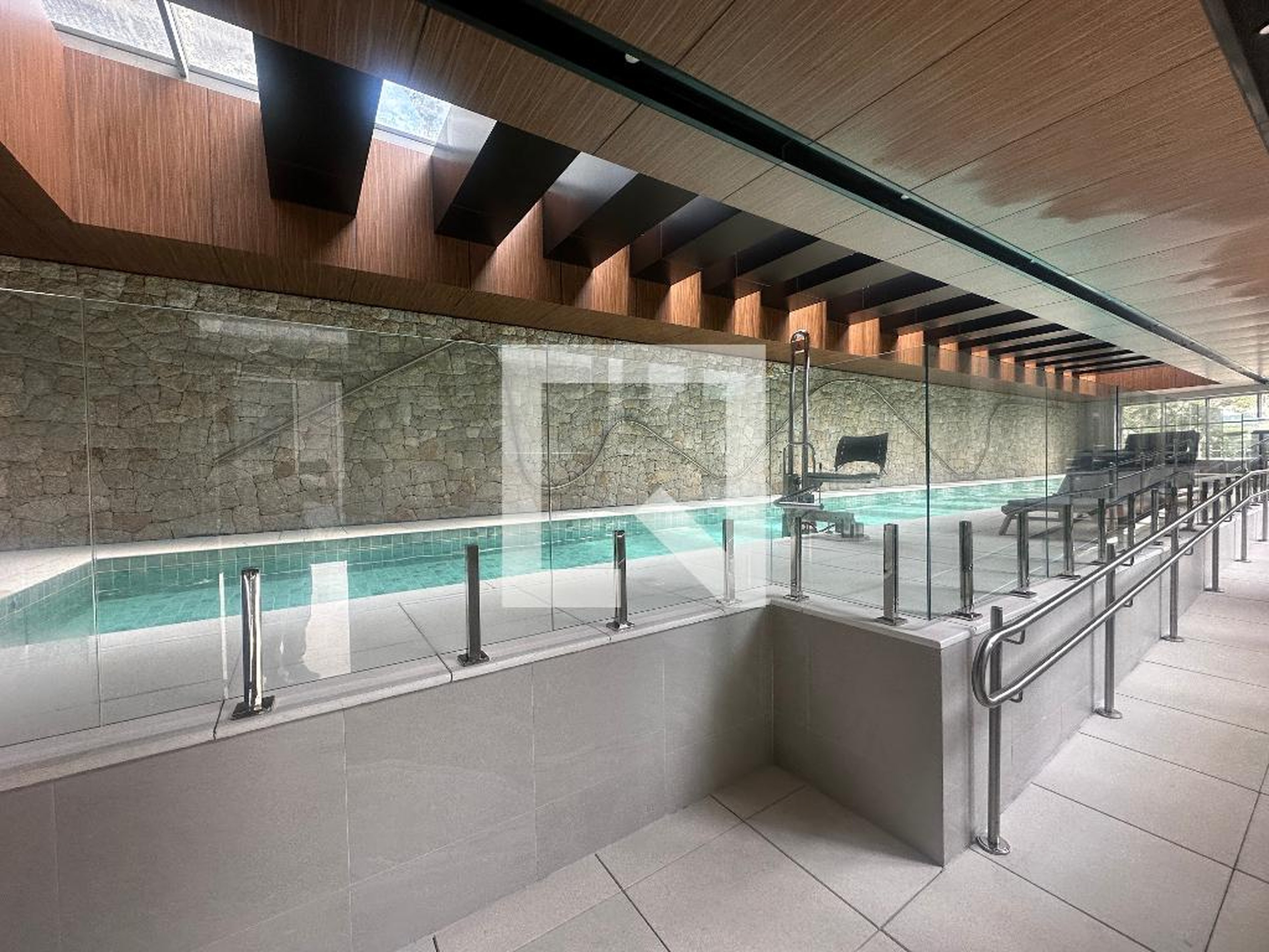 Piscina Coberta - Neo Alphaville