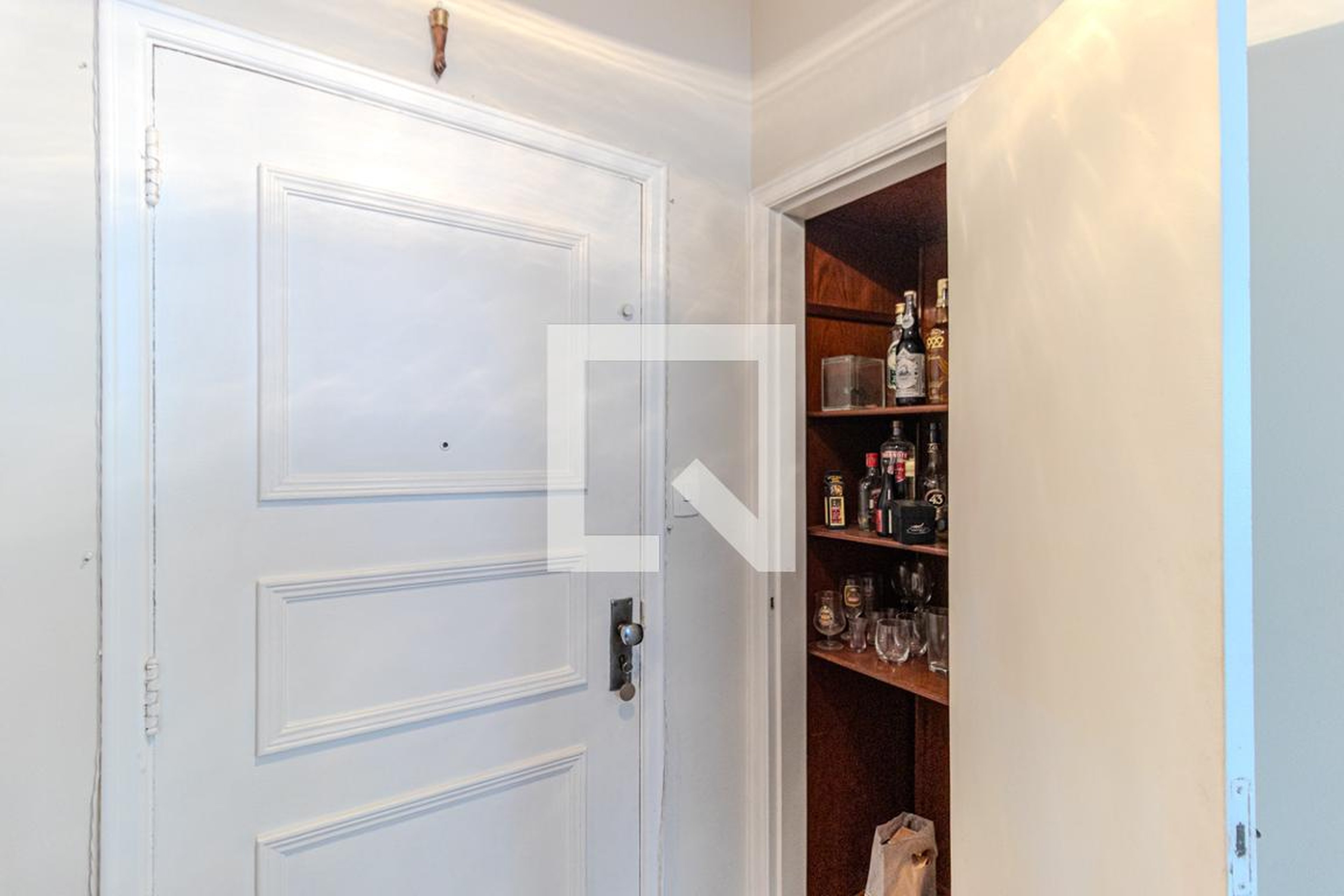 Entrada Social - Cristina Inês