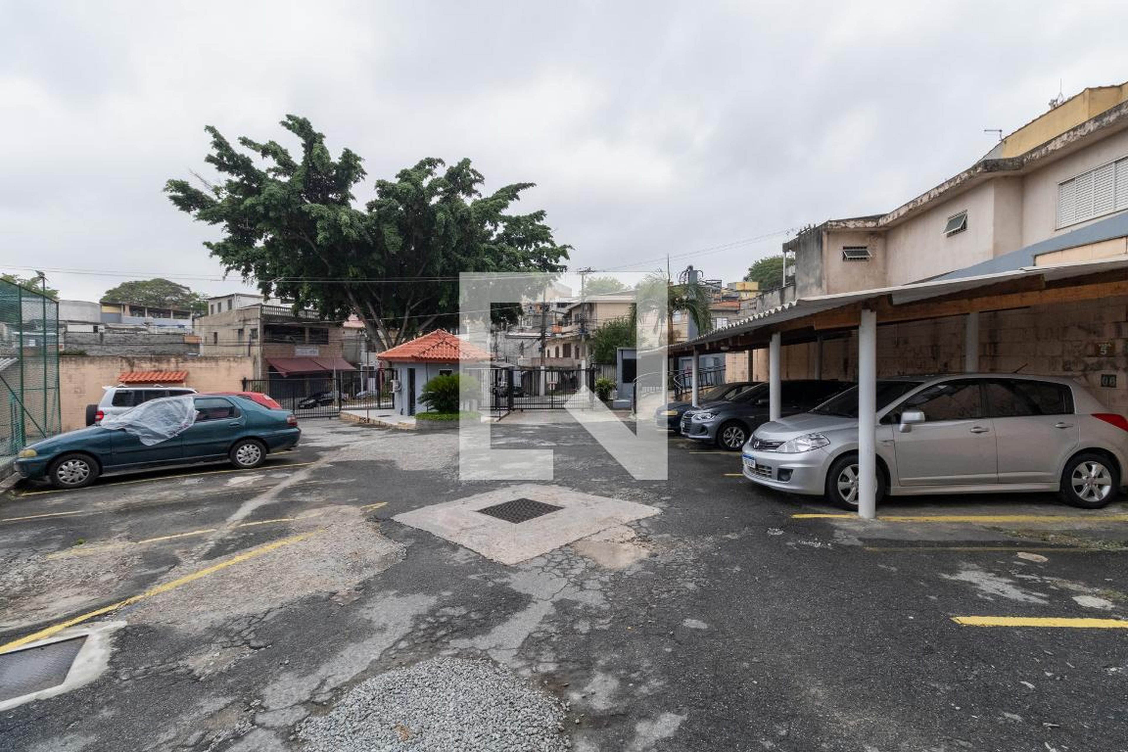 Estacionamento - Conjunto Residencial Penha de França I