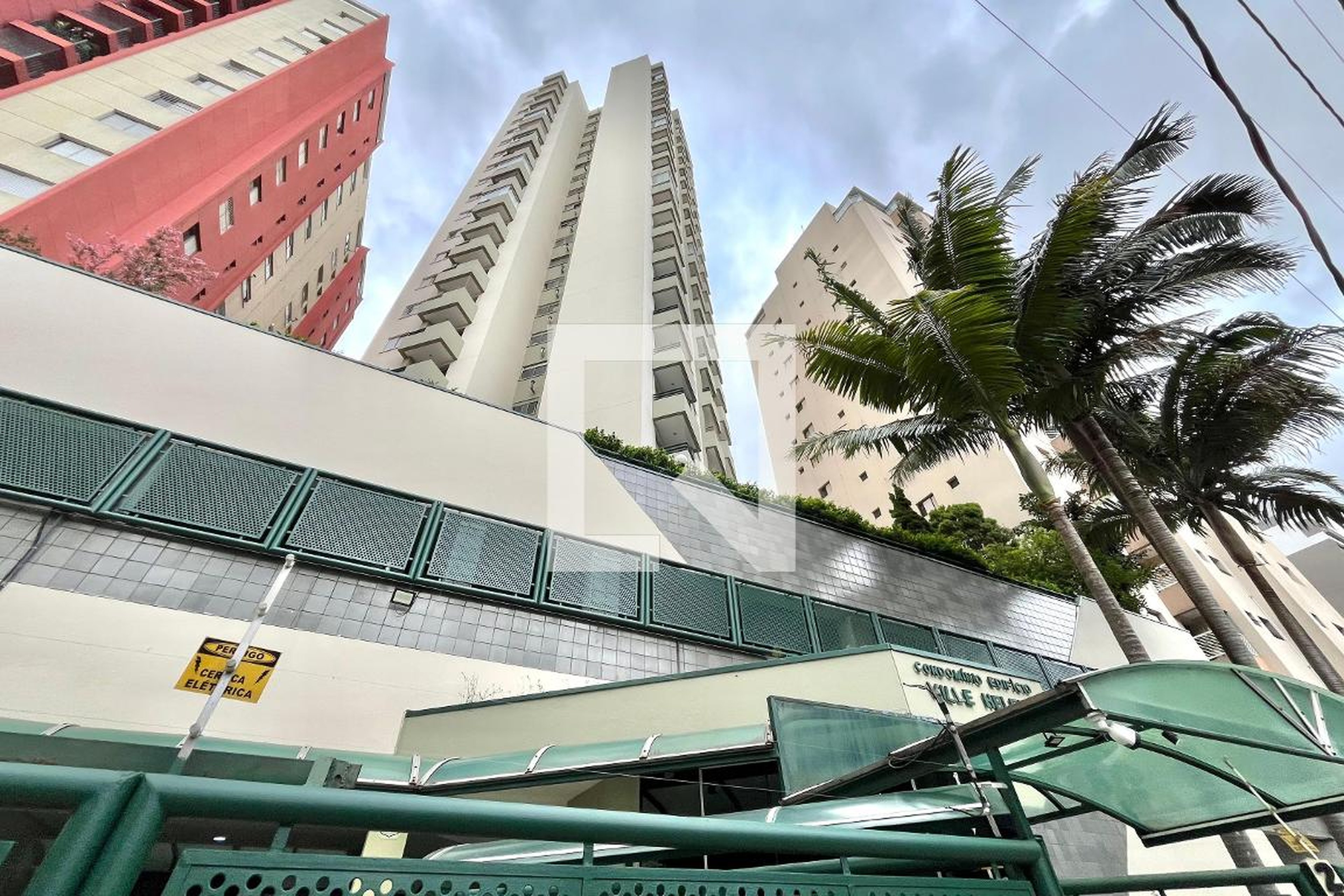 Fachada do Prédio Condomínio Ville Helene