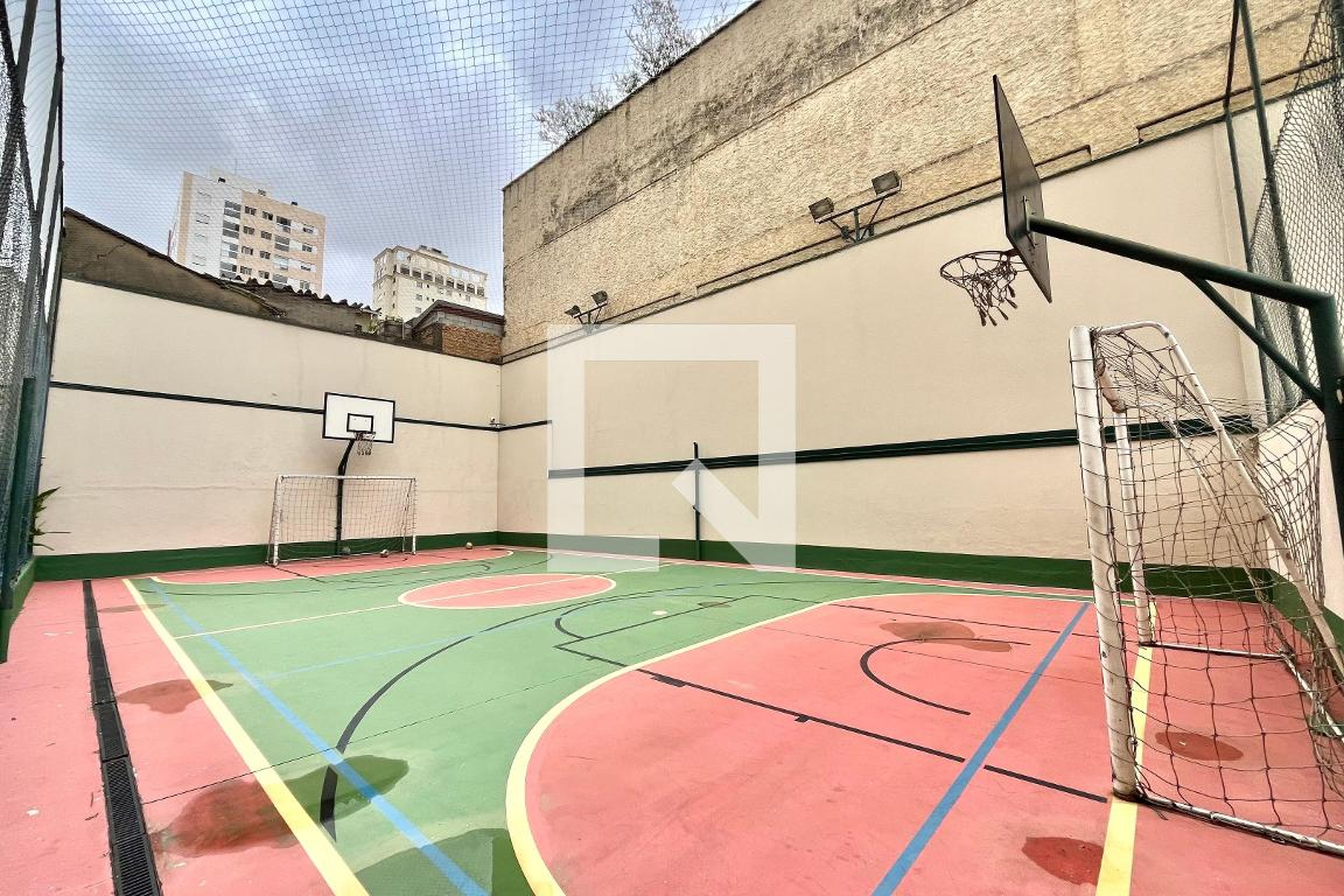 Quadra Esportiva - Ville Helene