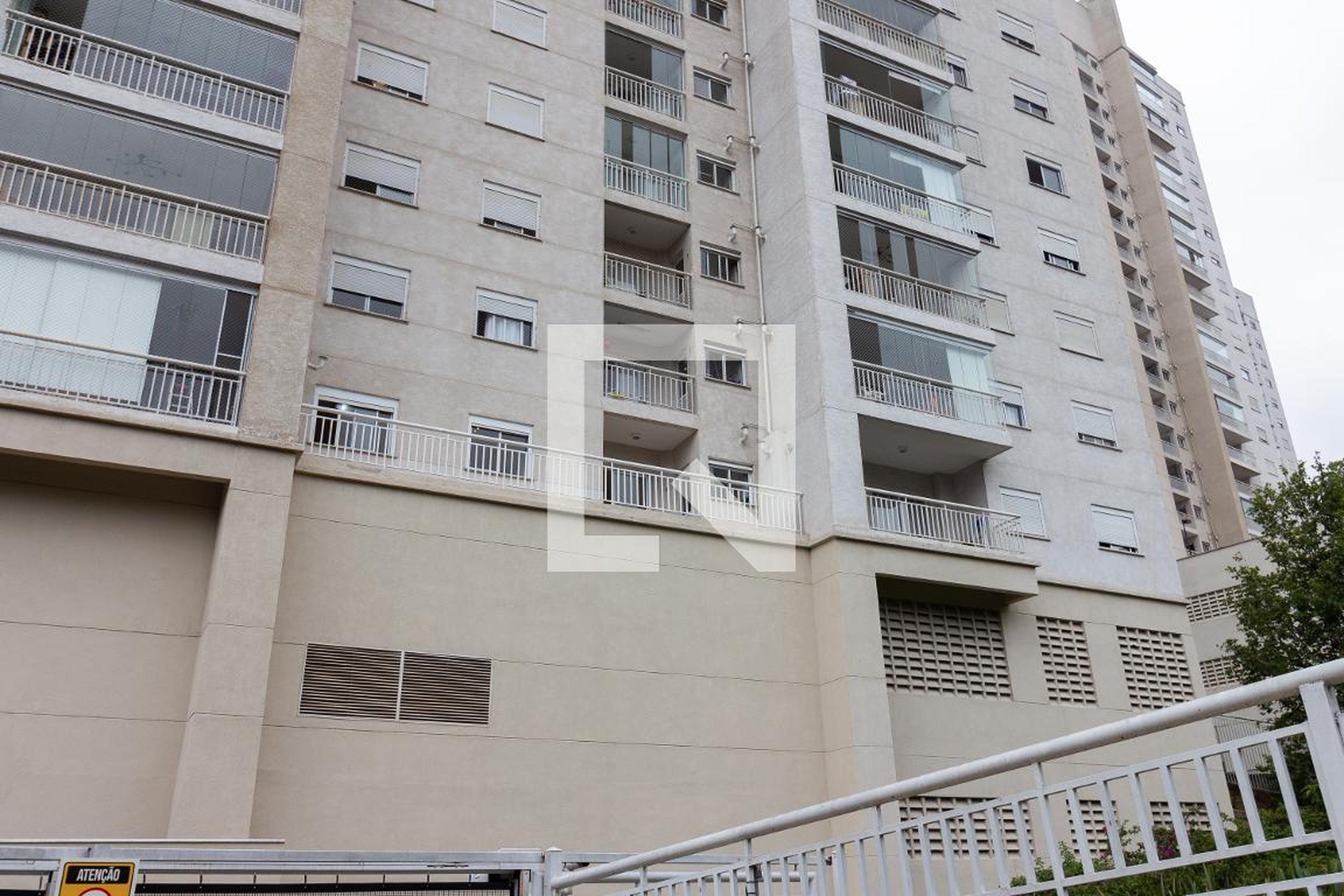 Fachada Condomínio Parque dos Pássaros Residencial Canário