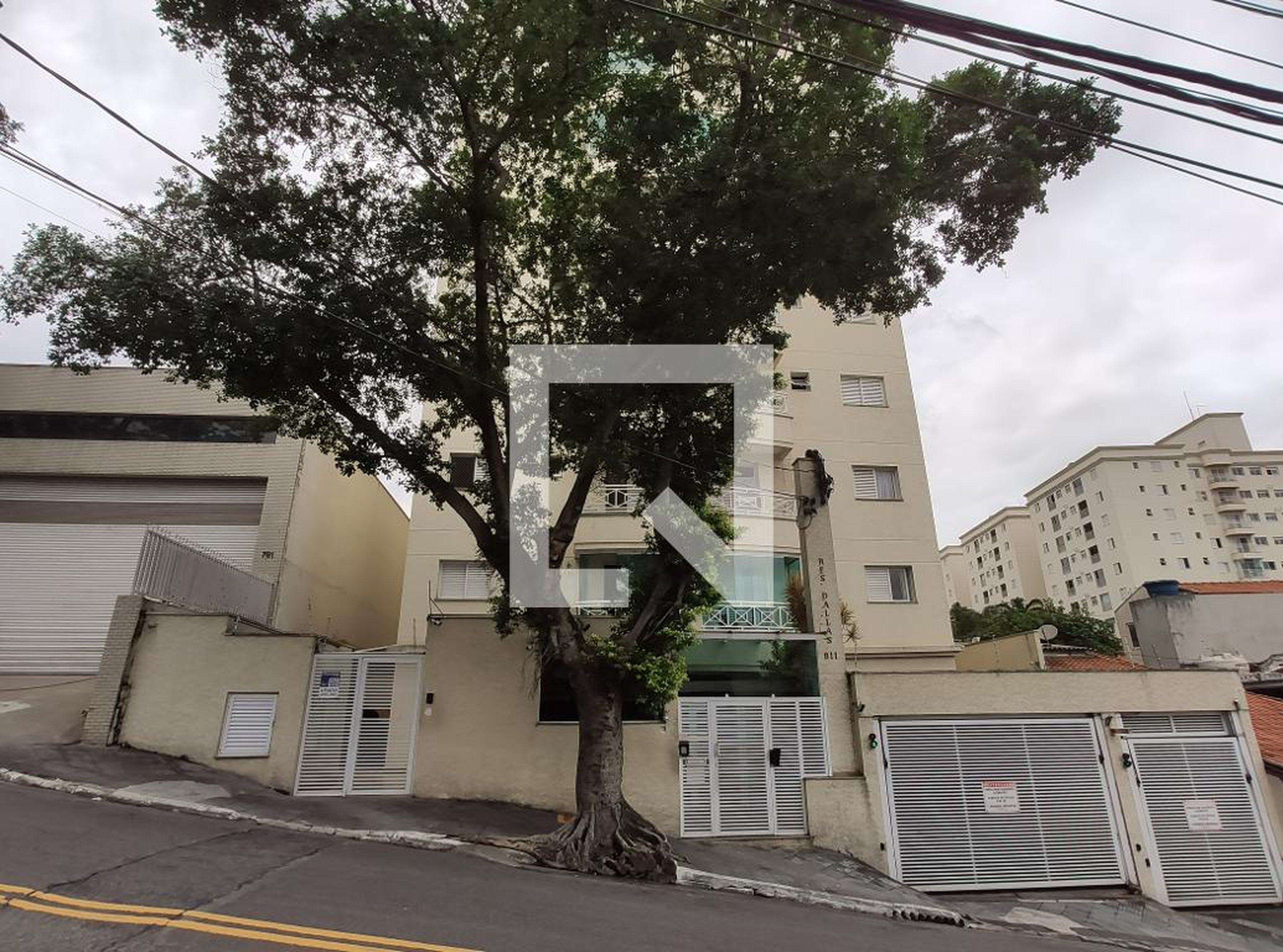 Fachada Residencial Dallas