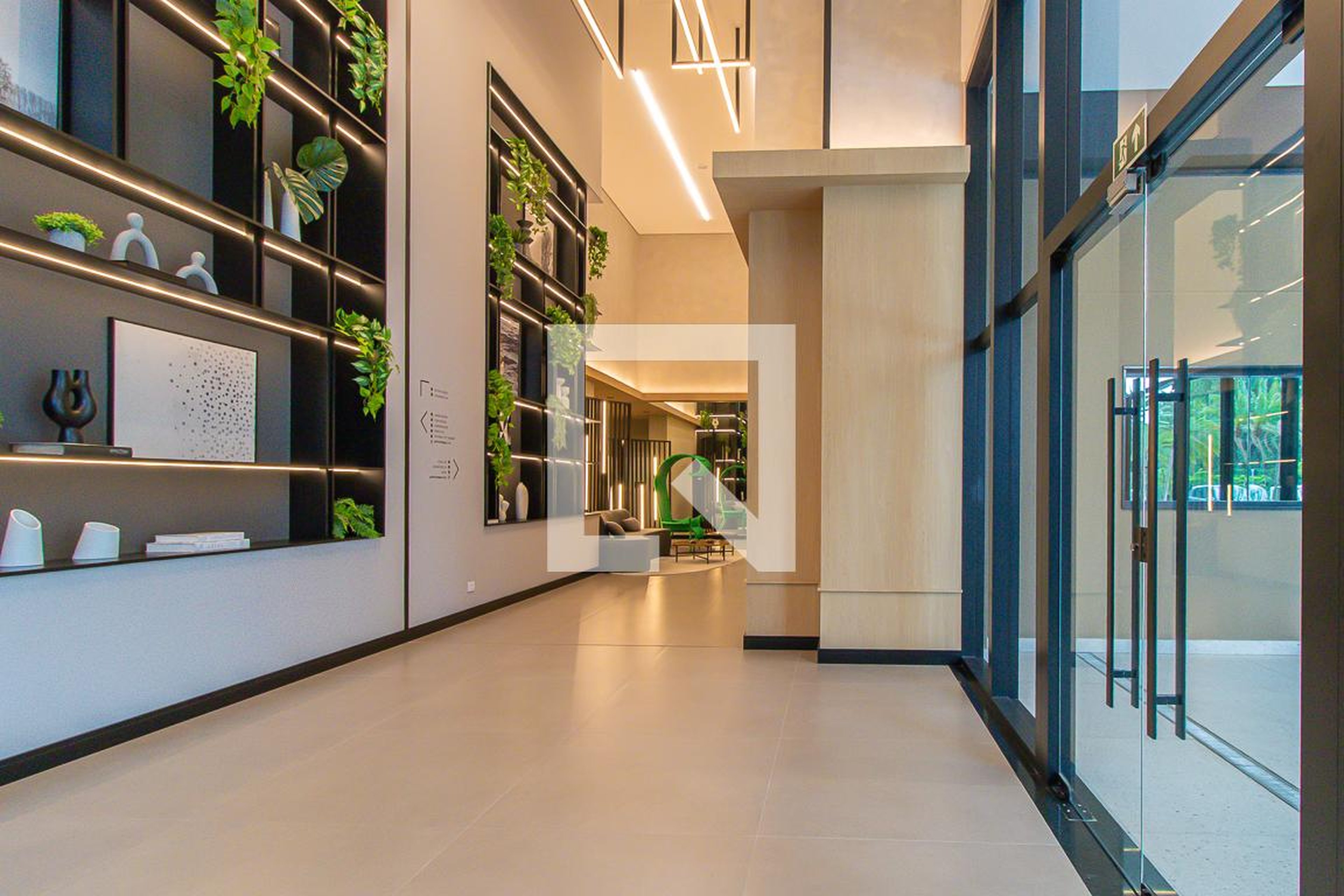 Hall de entrada Condomínio New-in