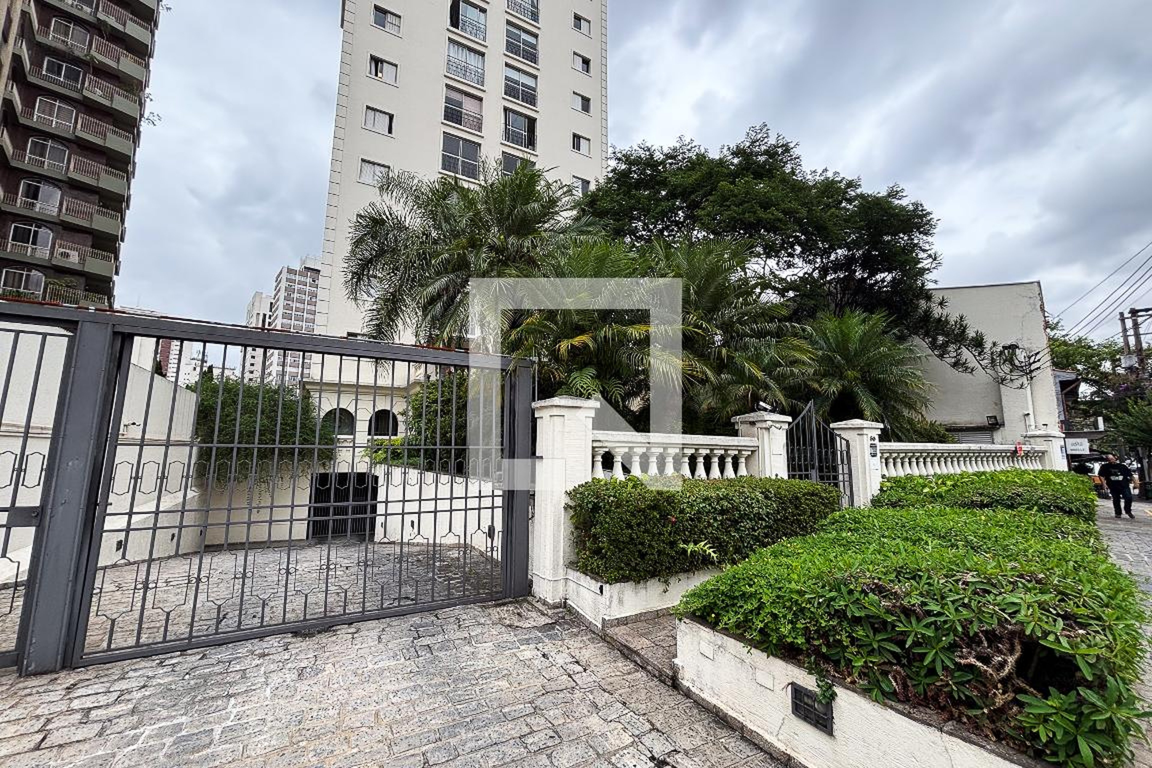 fachada do predio Edifício Maison Montparnasse