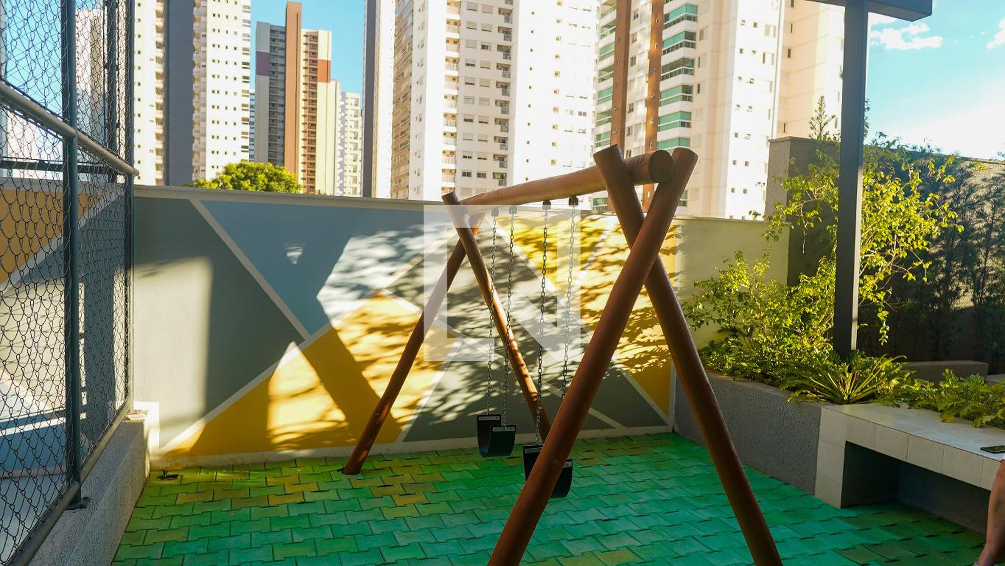 Playground - Soho Bueno