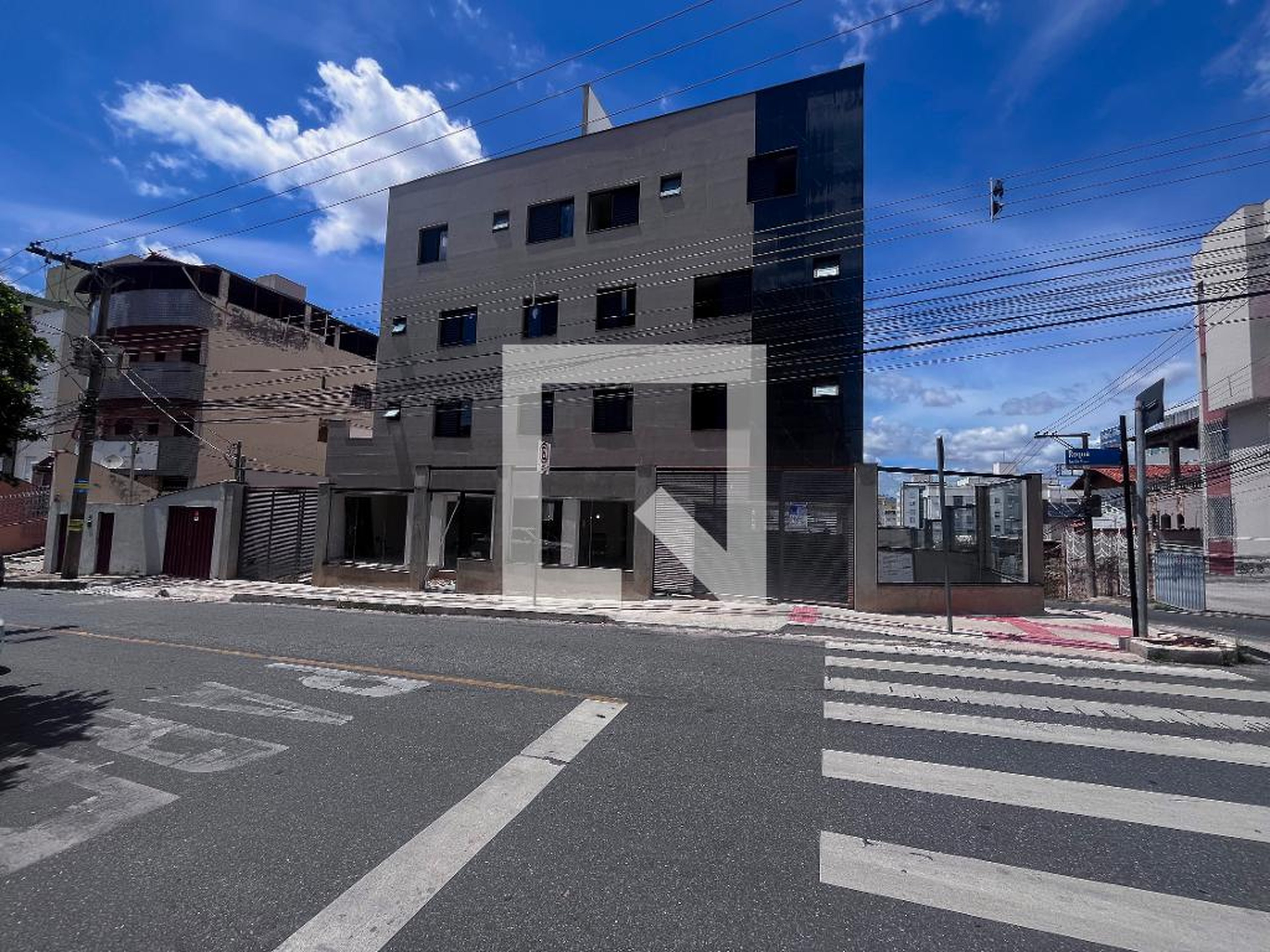 Fachada Condomínio em Rua São Roque, 590