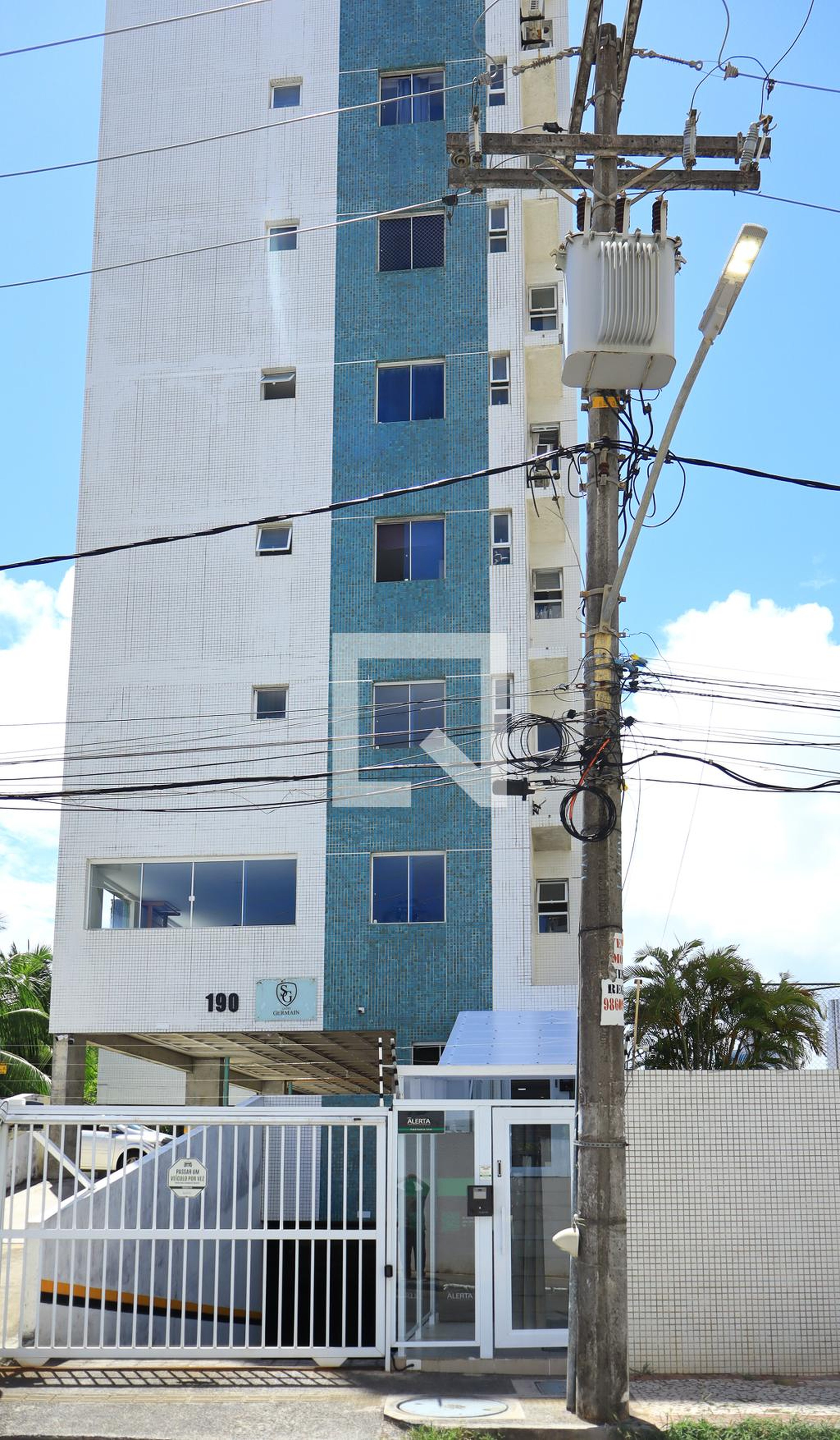 Fachada do Prédio Condomínio em Travessa Quererá, 190