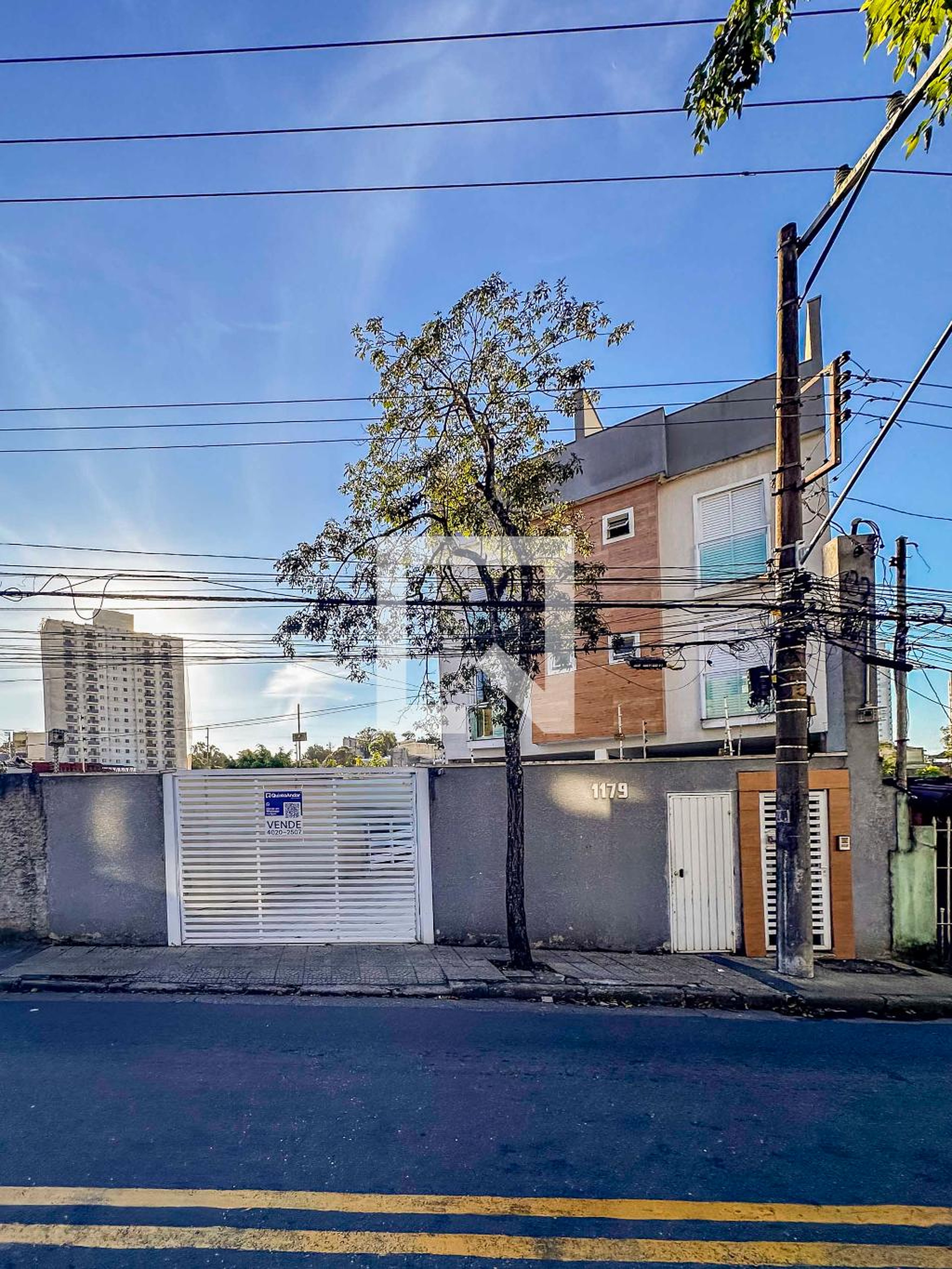 Fachada Condomínio em Rua Juquiá, 1179