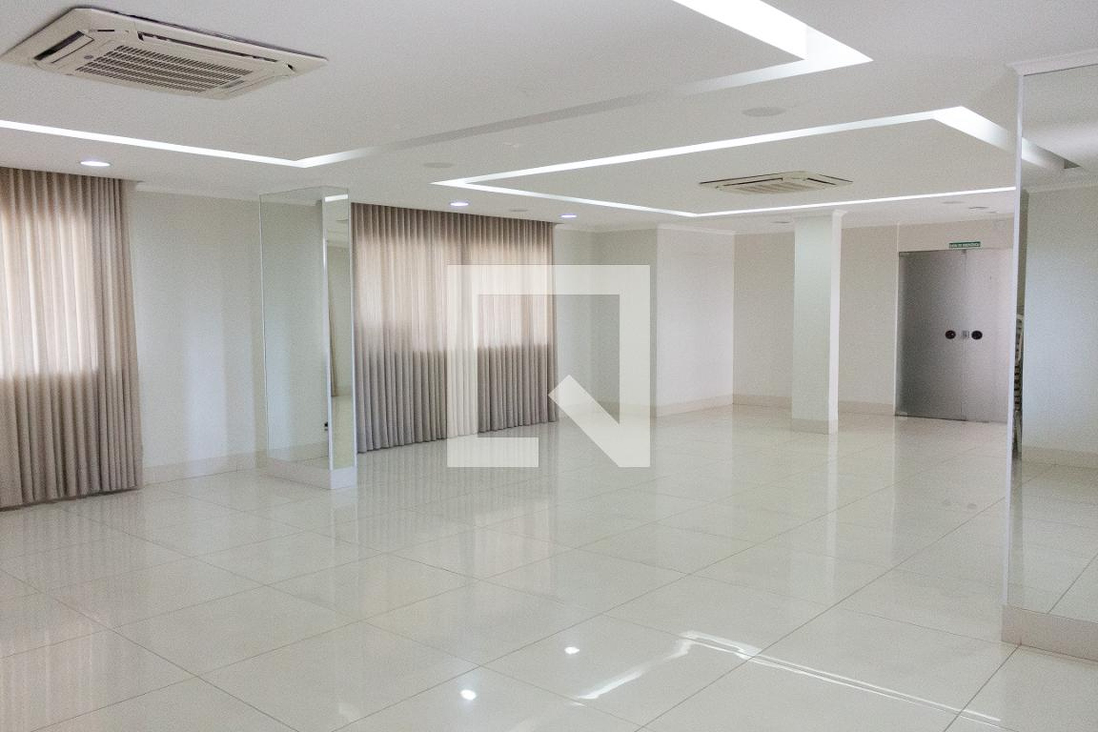 Salão de Festas - Serra da Mesa