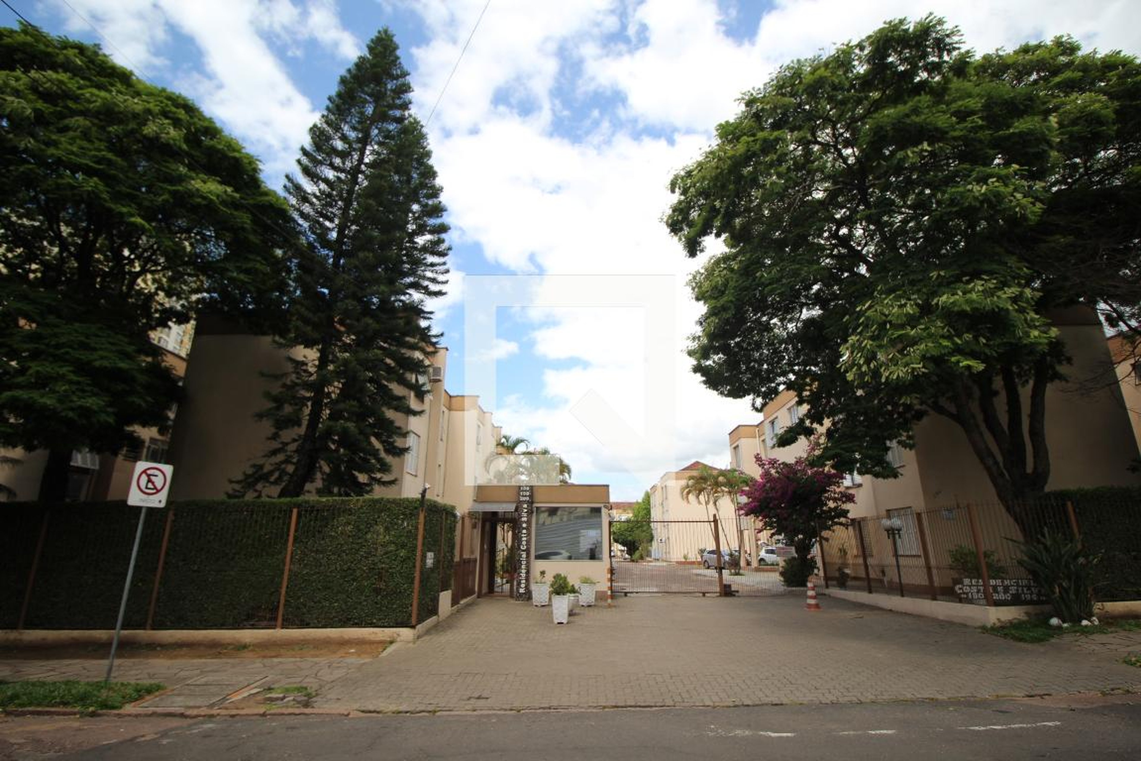 Fachada Condomínio Costa e Silva