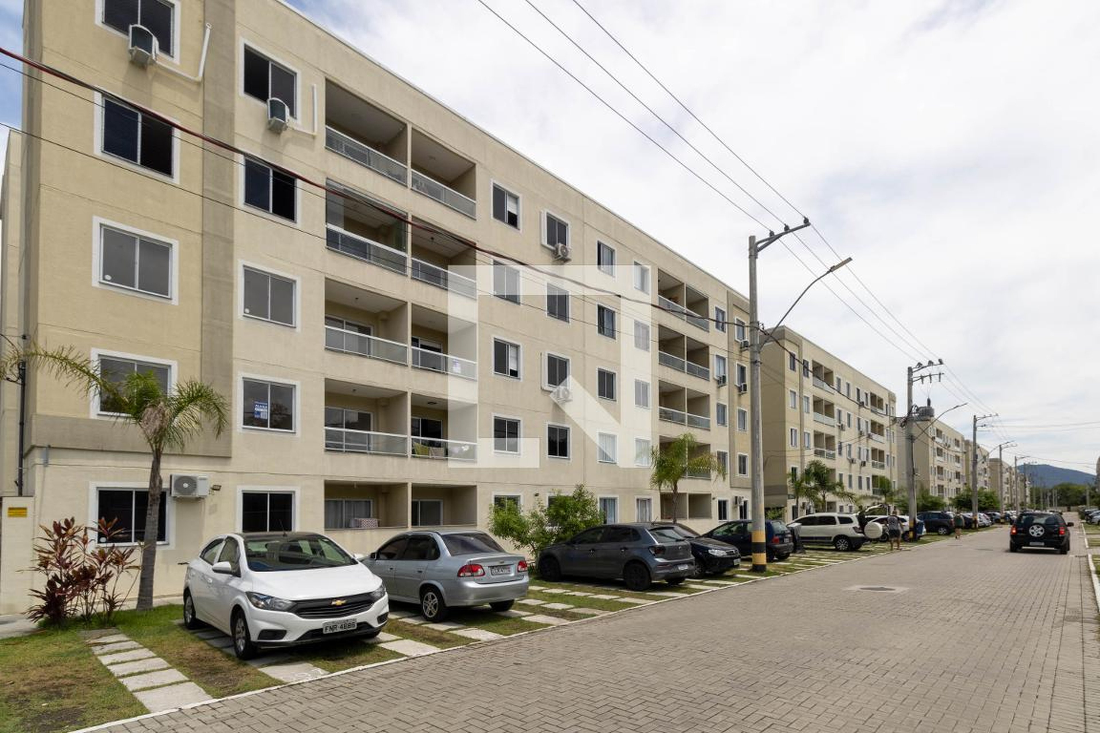 Fachada do Prédio Condomínio em Rua Campo Grande, 3860