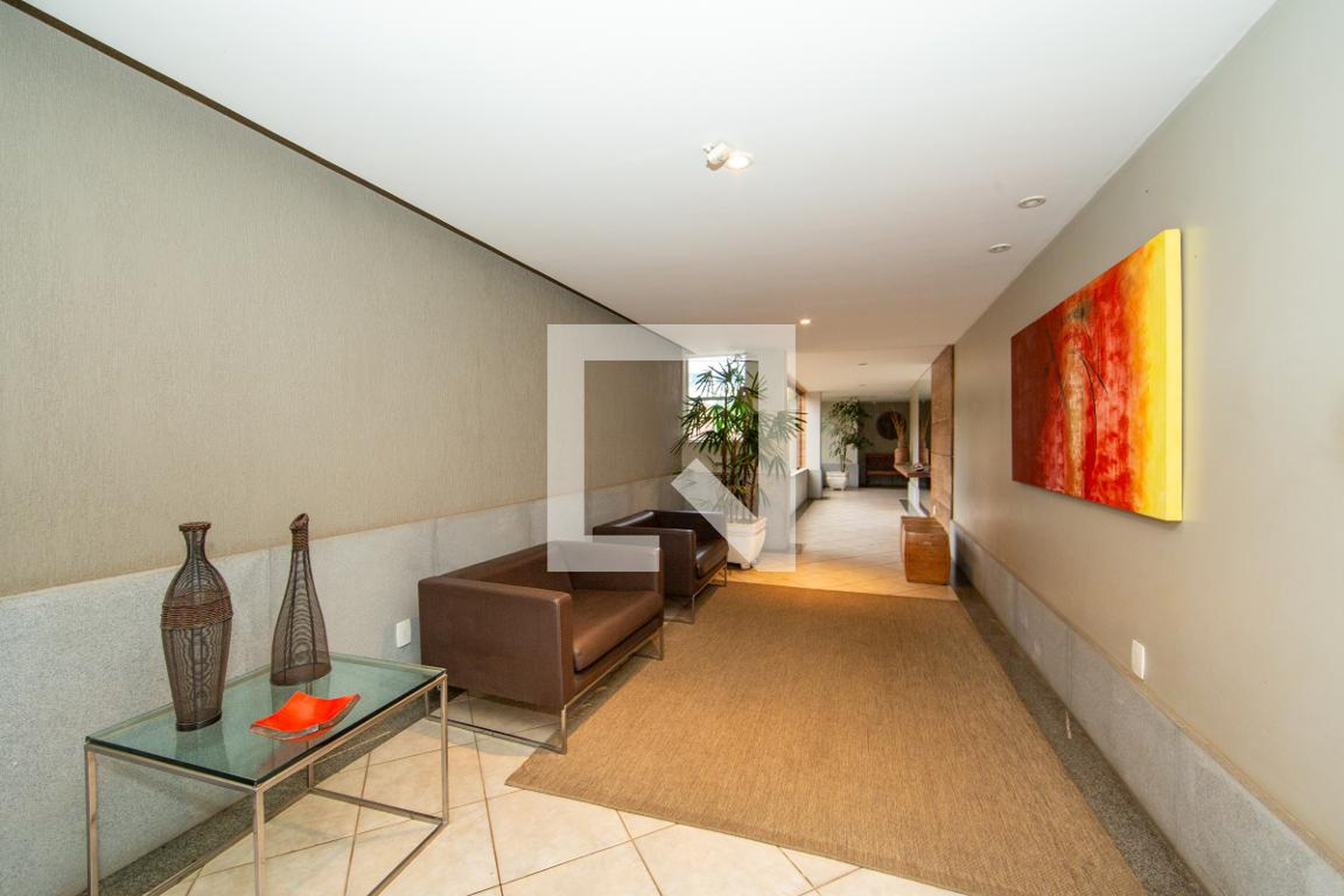 HALL Condomínio em Rua Stella Hanriot, 555