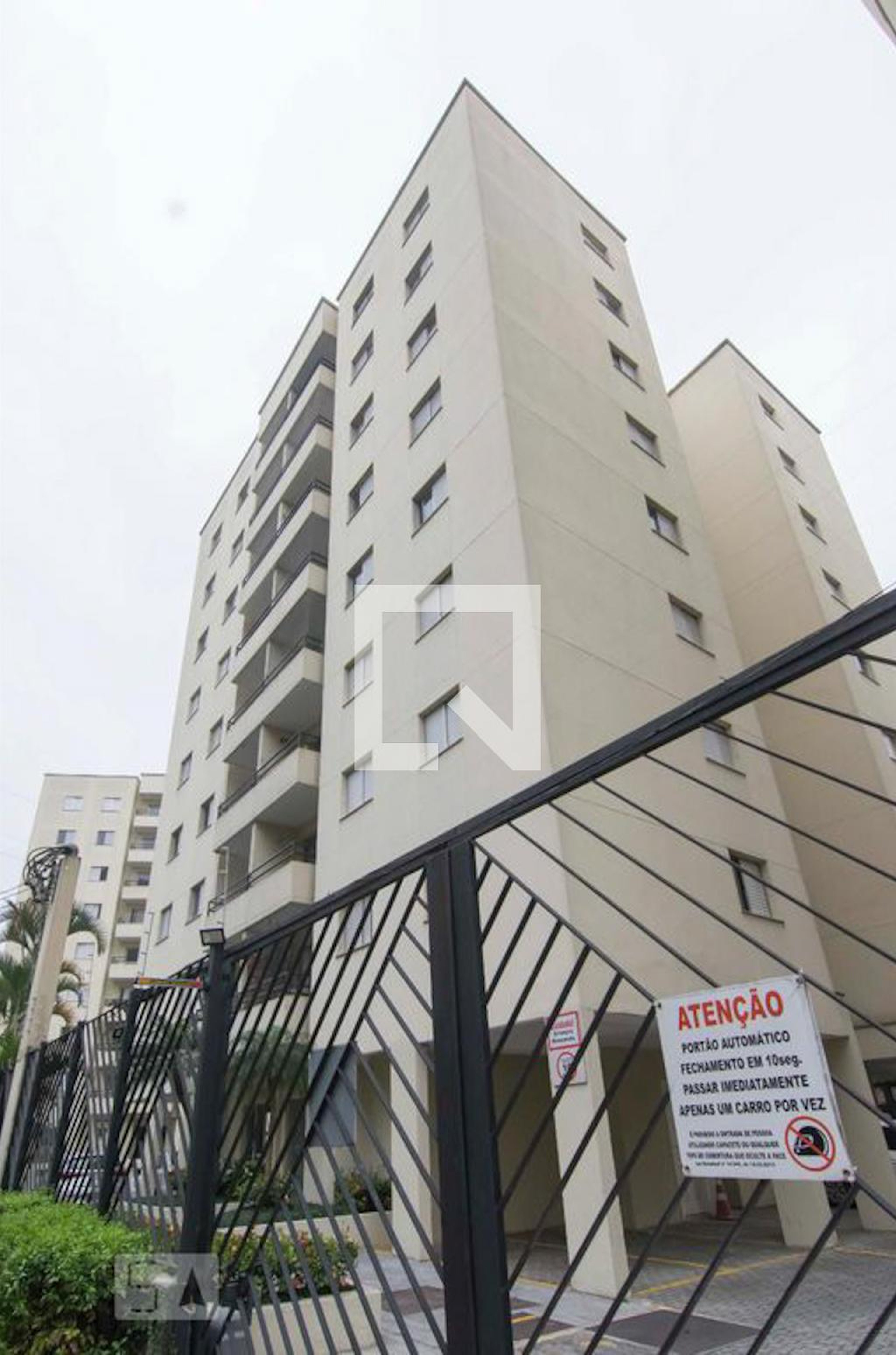 Fachada Condomínio em Avenida Cardeal Motta, 530