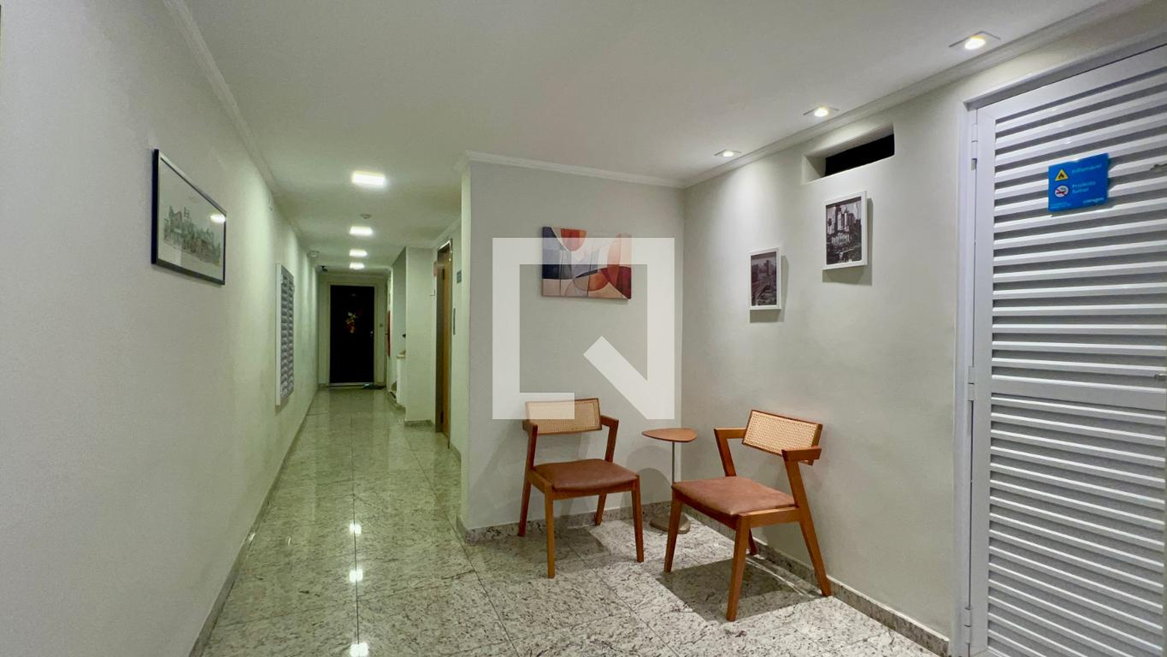 Hall de entrada - Edifício Fradique Coutinho