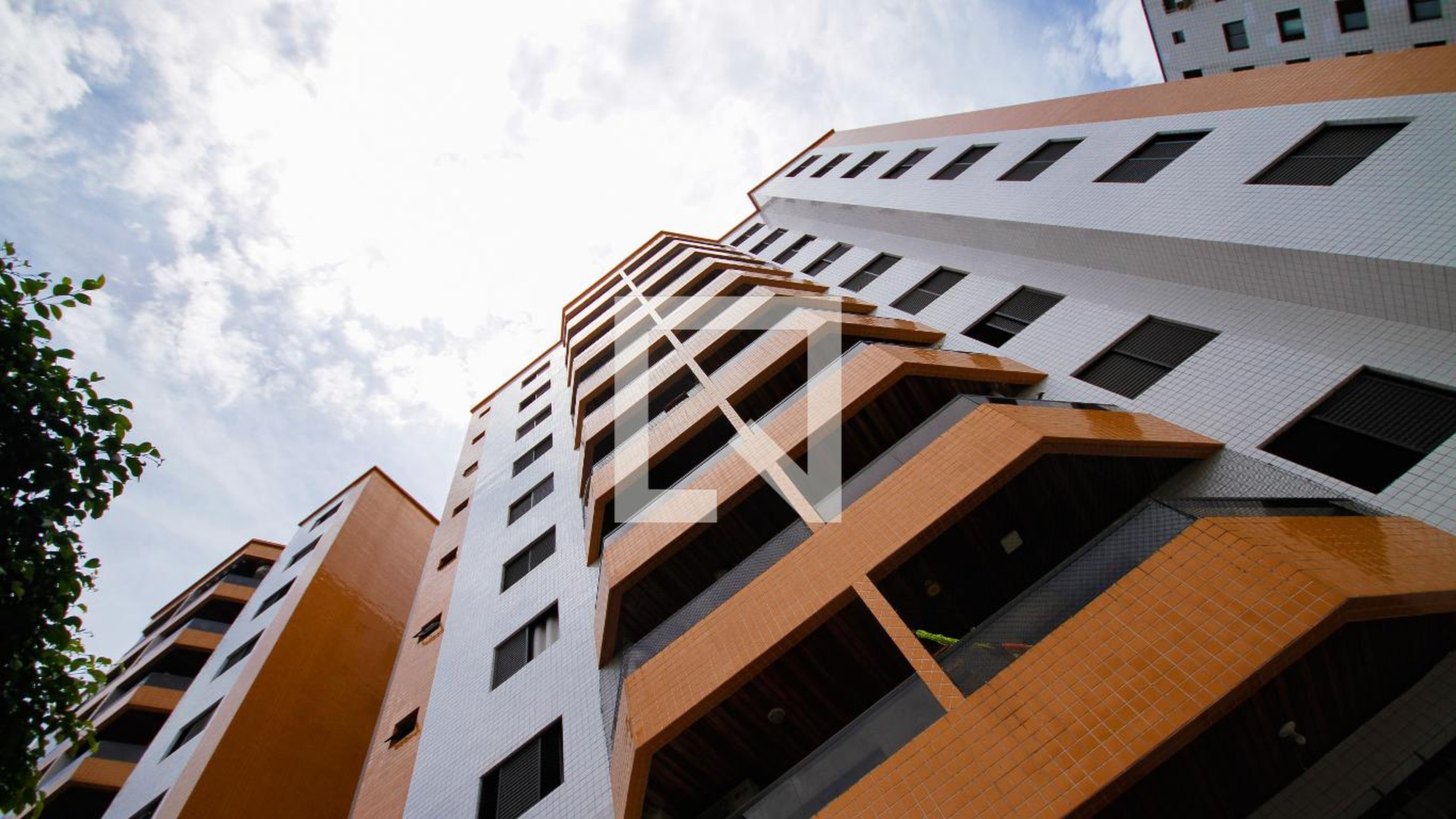 Fachada Condomínio Long Beach