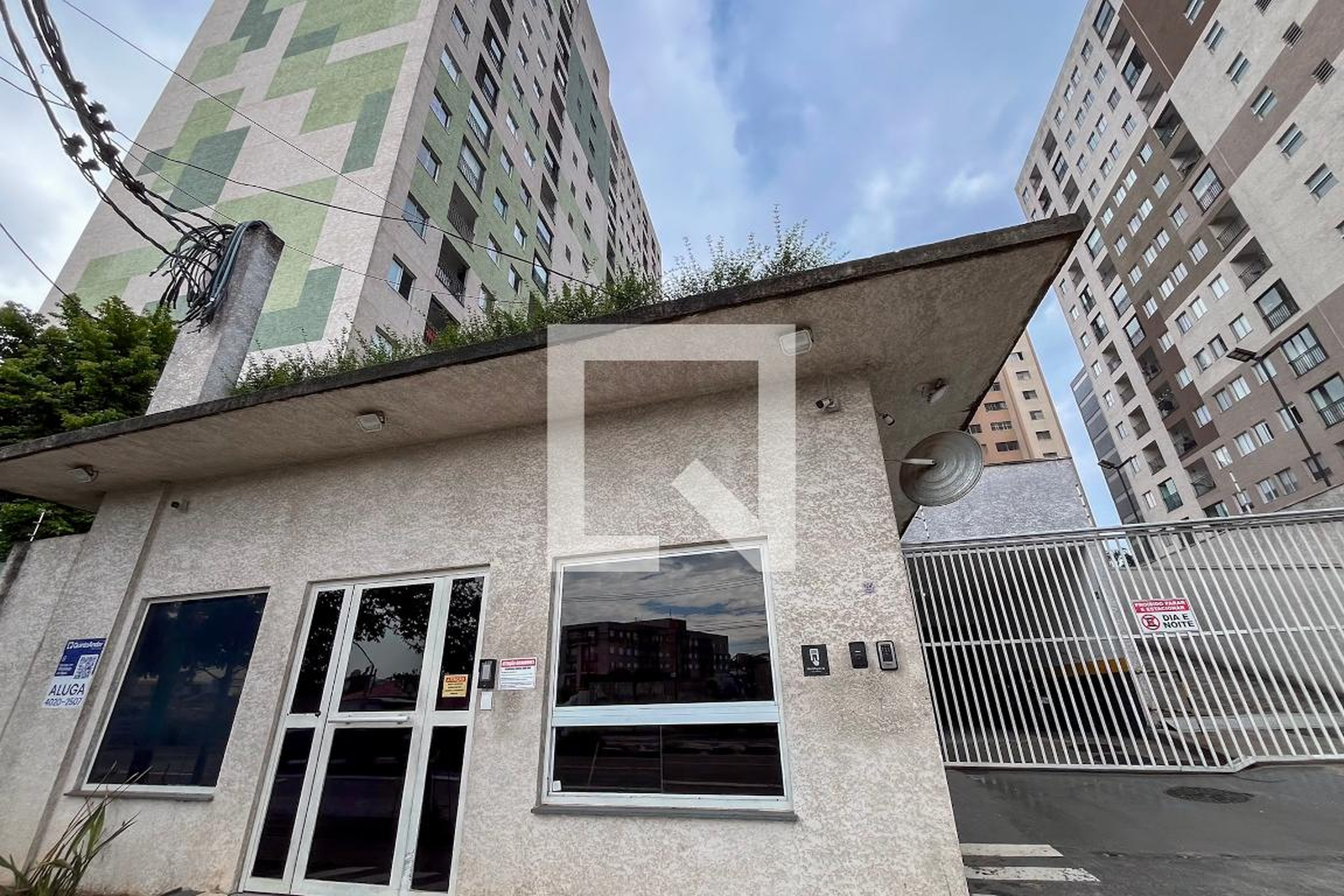 Fachada Condomínio Famile Anchieta 580