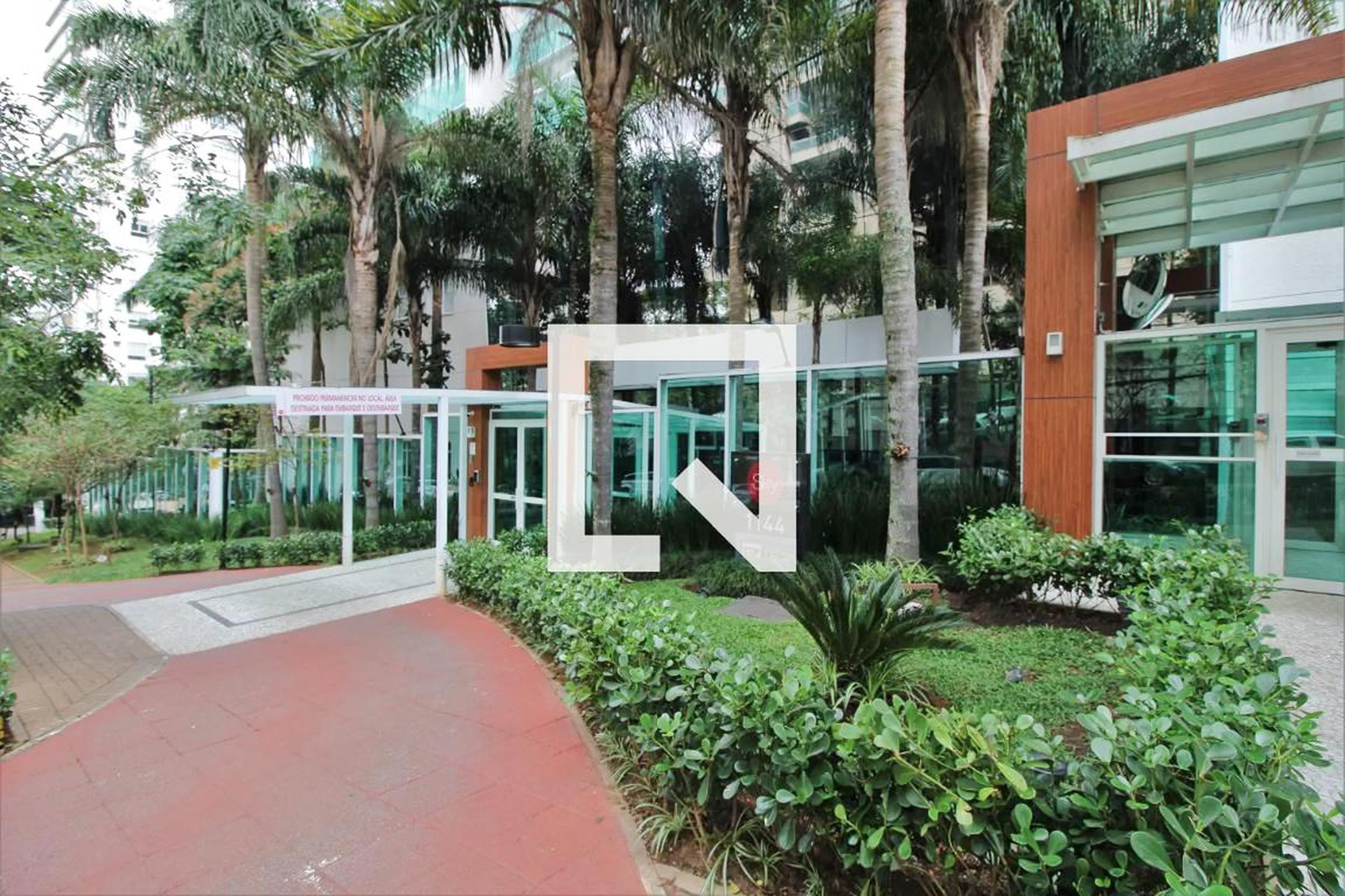 Fachada Condomínio Sky Campo Belo