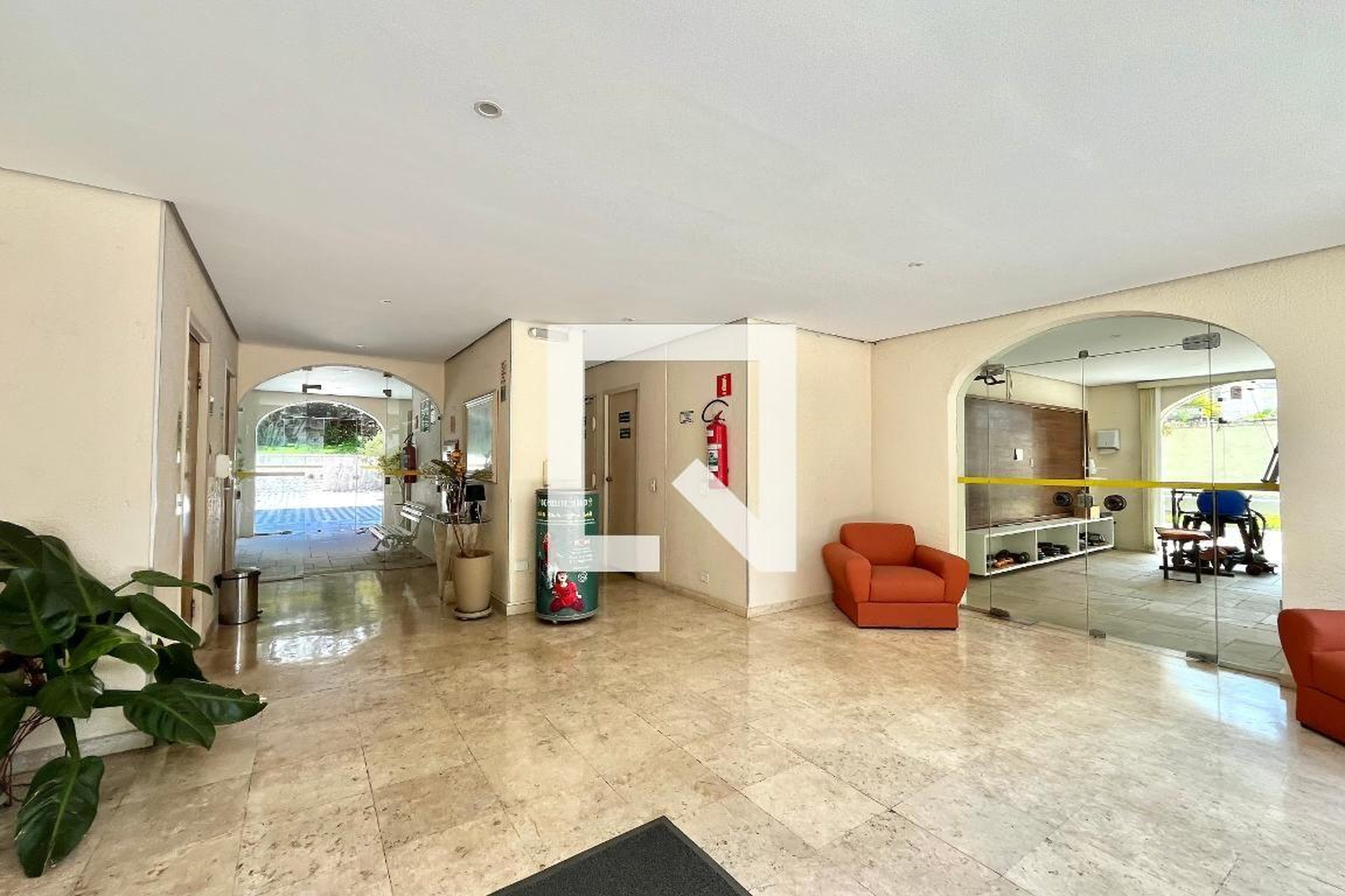 Hall social - Edifício Port Grimaud