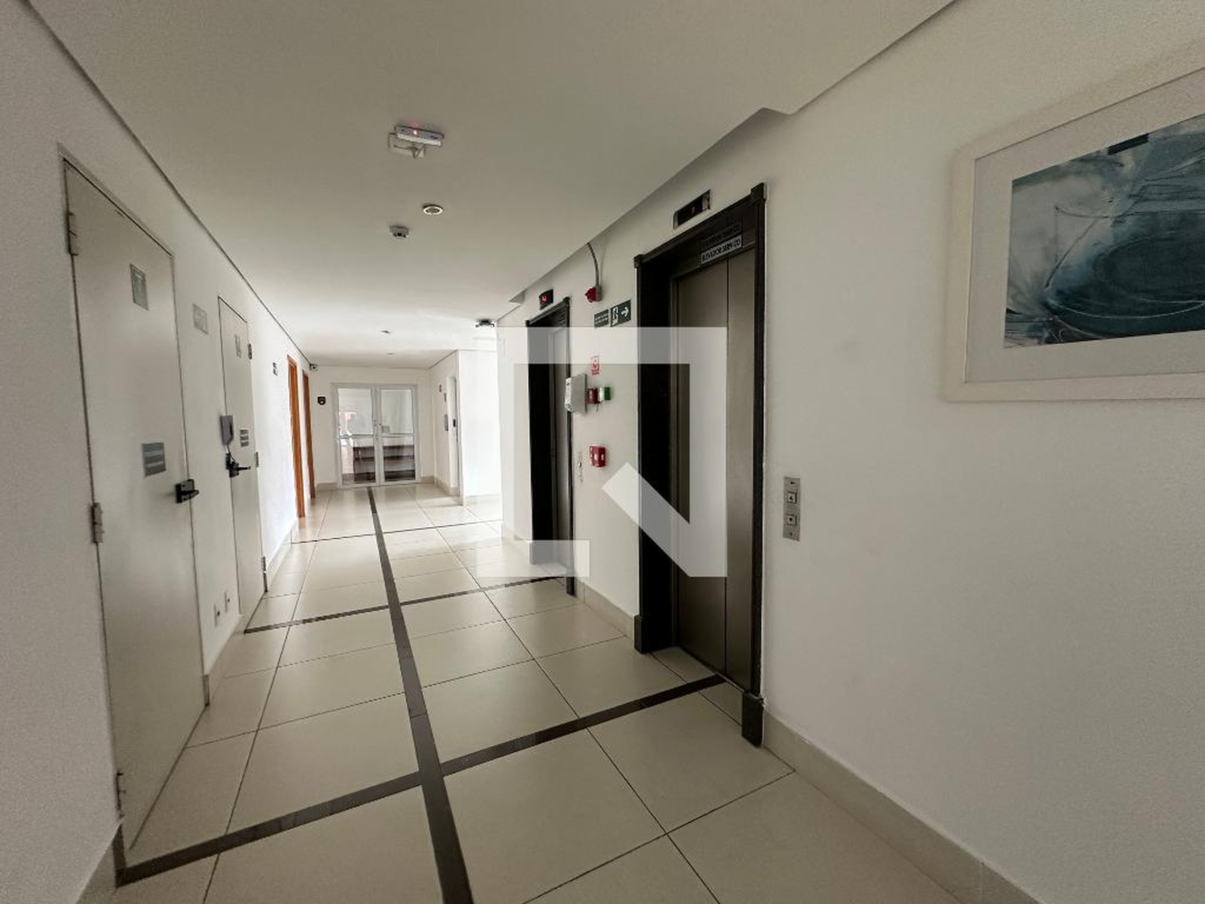 Hall de entrada - Flor de Lírio