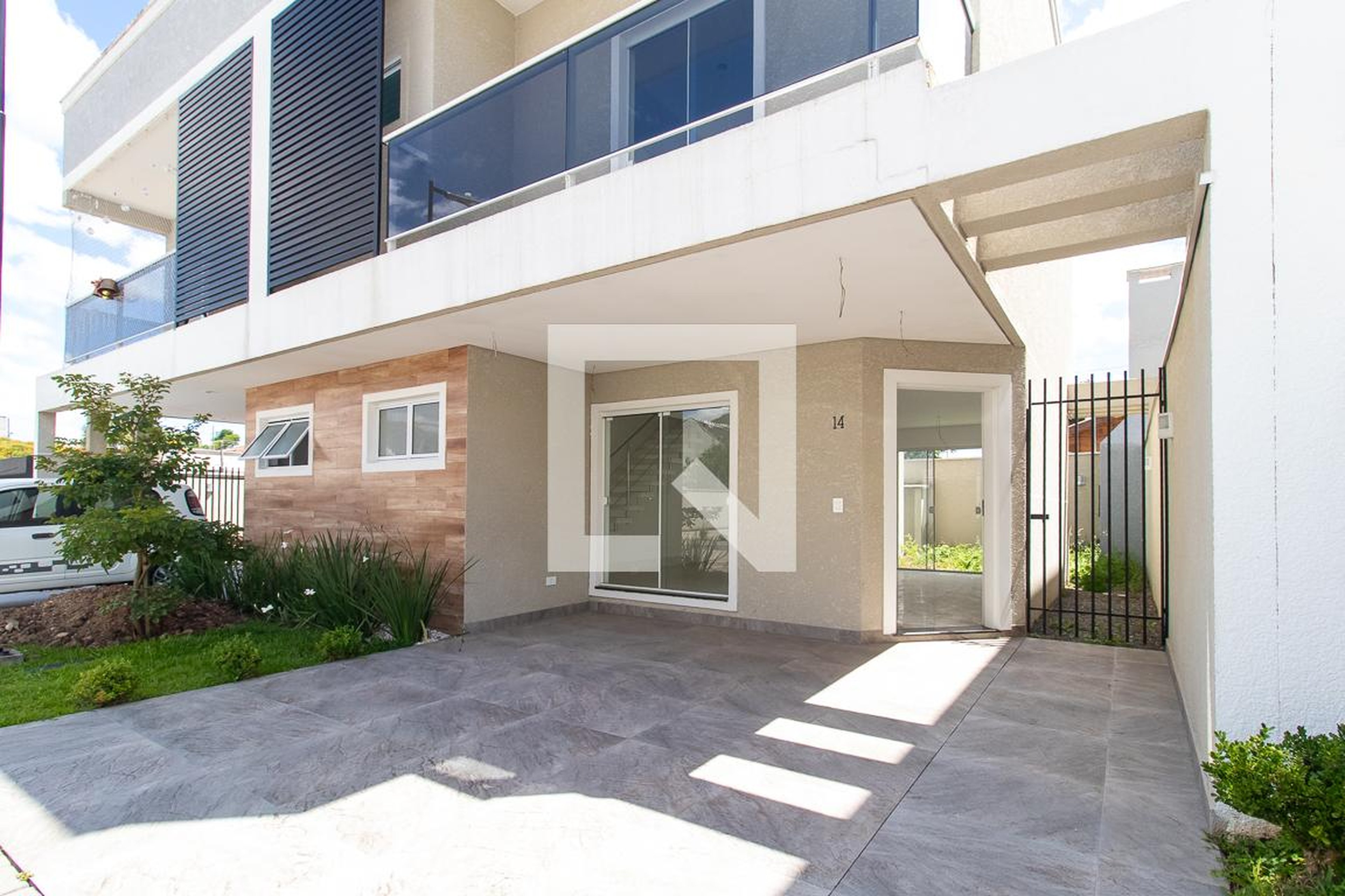 Fachada Condomínio em Rua Major Inácio Gomes da Costa, 570