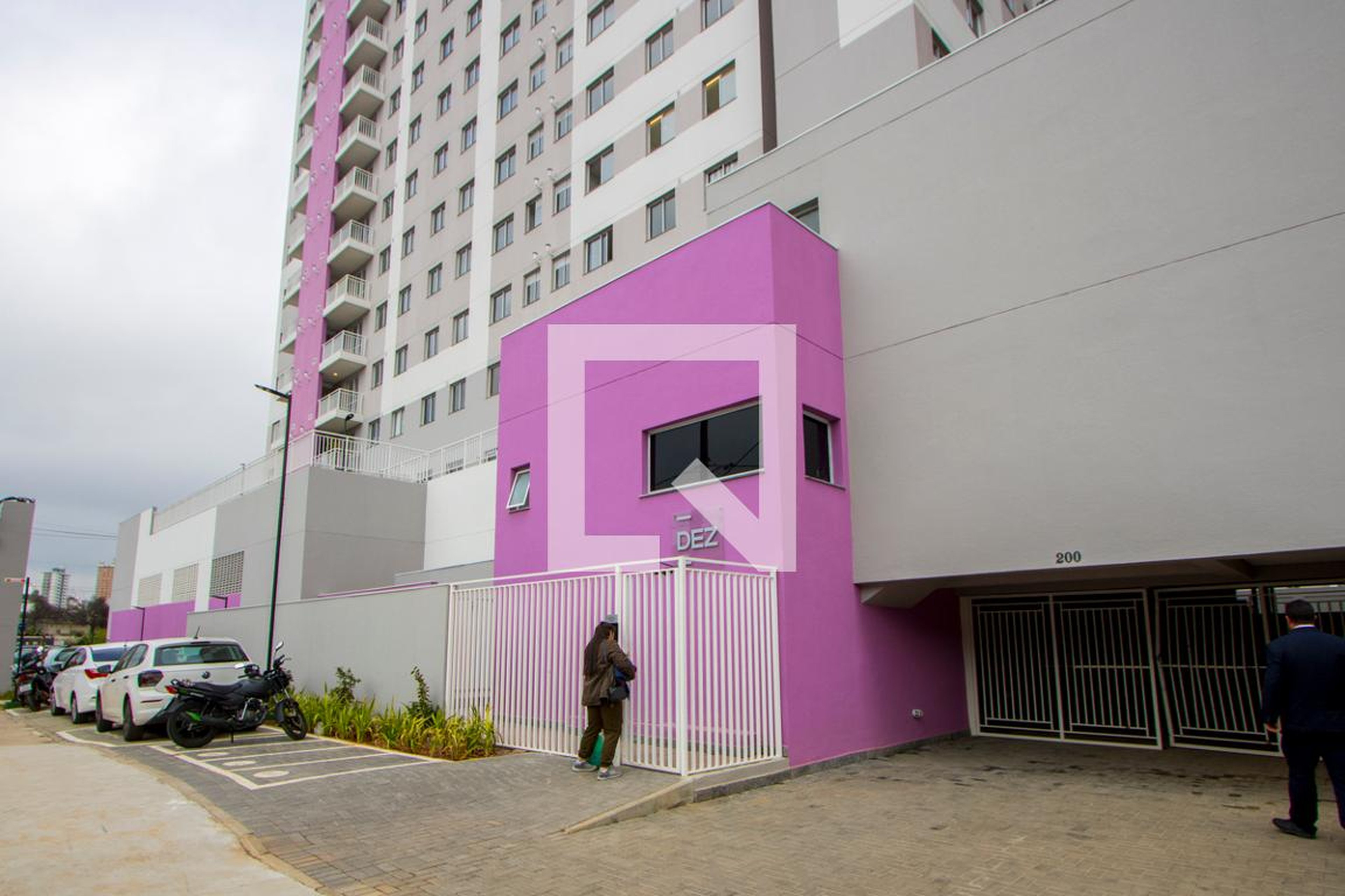 Fachada Condomínio Cury Dez Jardim