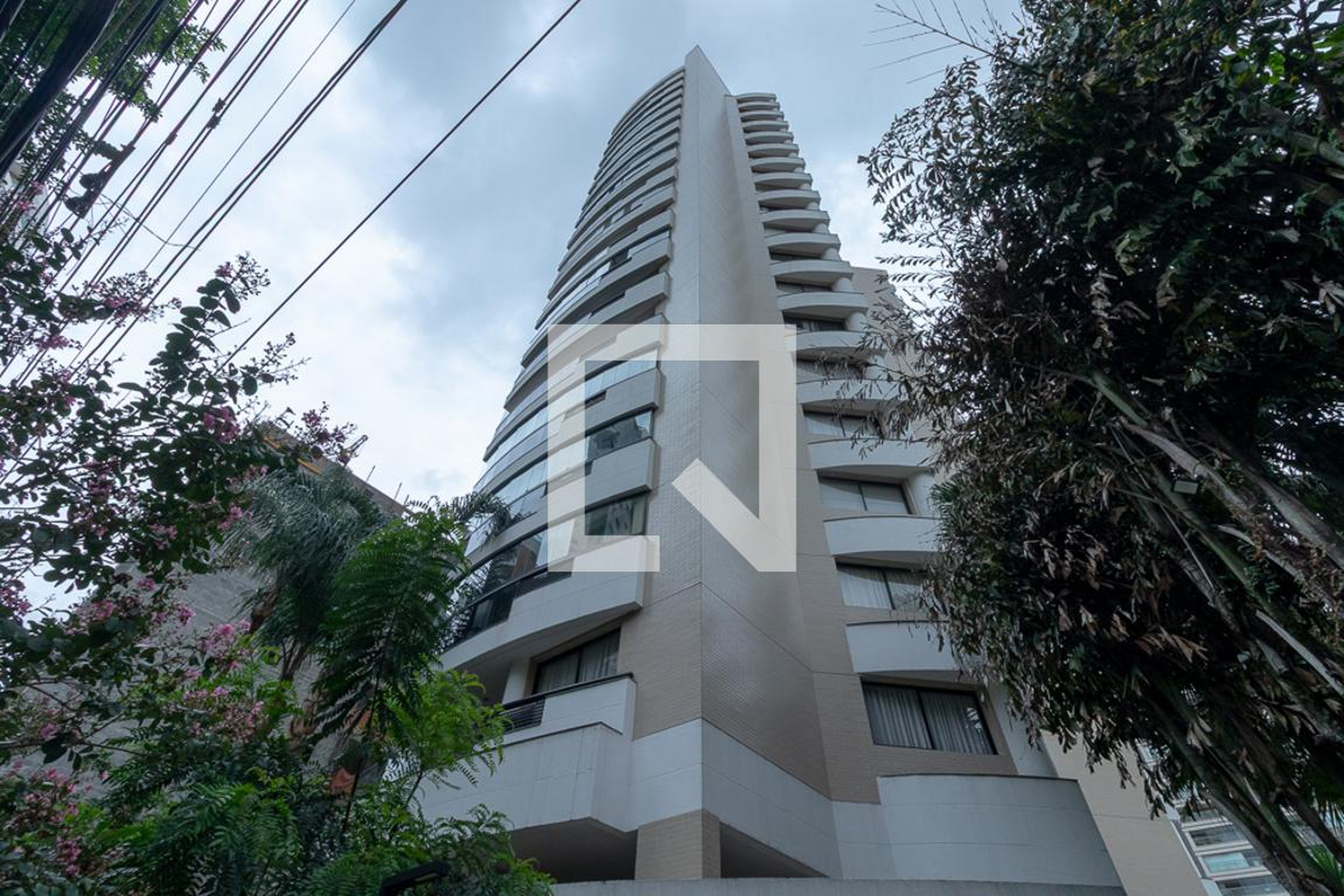 Fachada Condomínio Lyon Perdizes