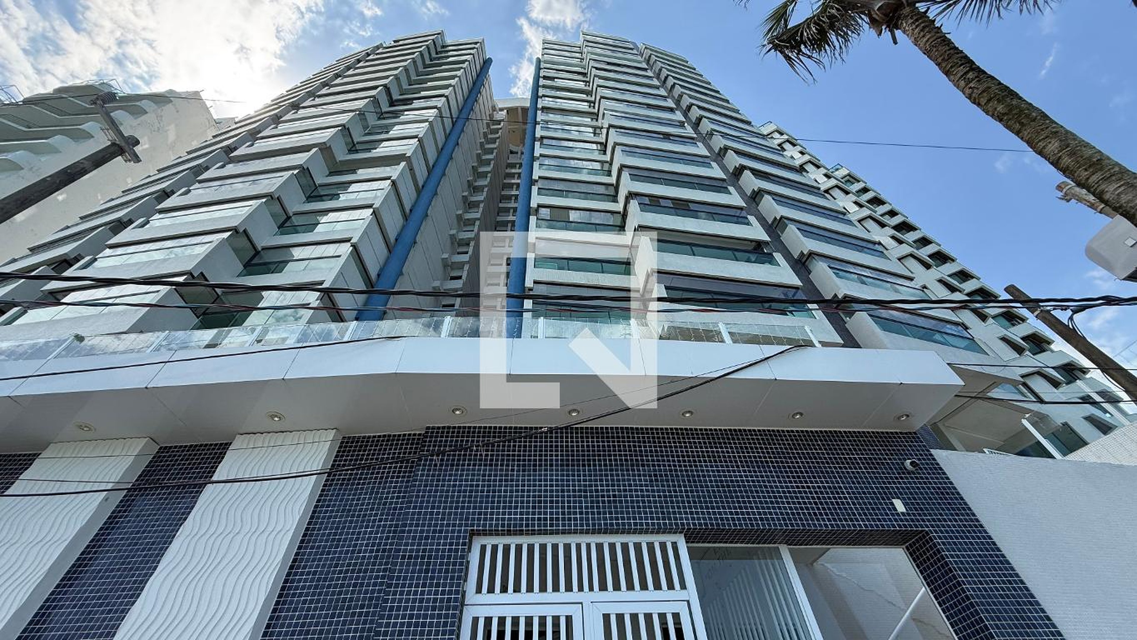 Fachada Condomínio On The Rocks