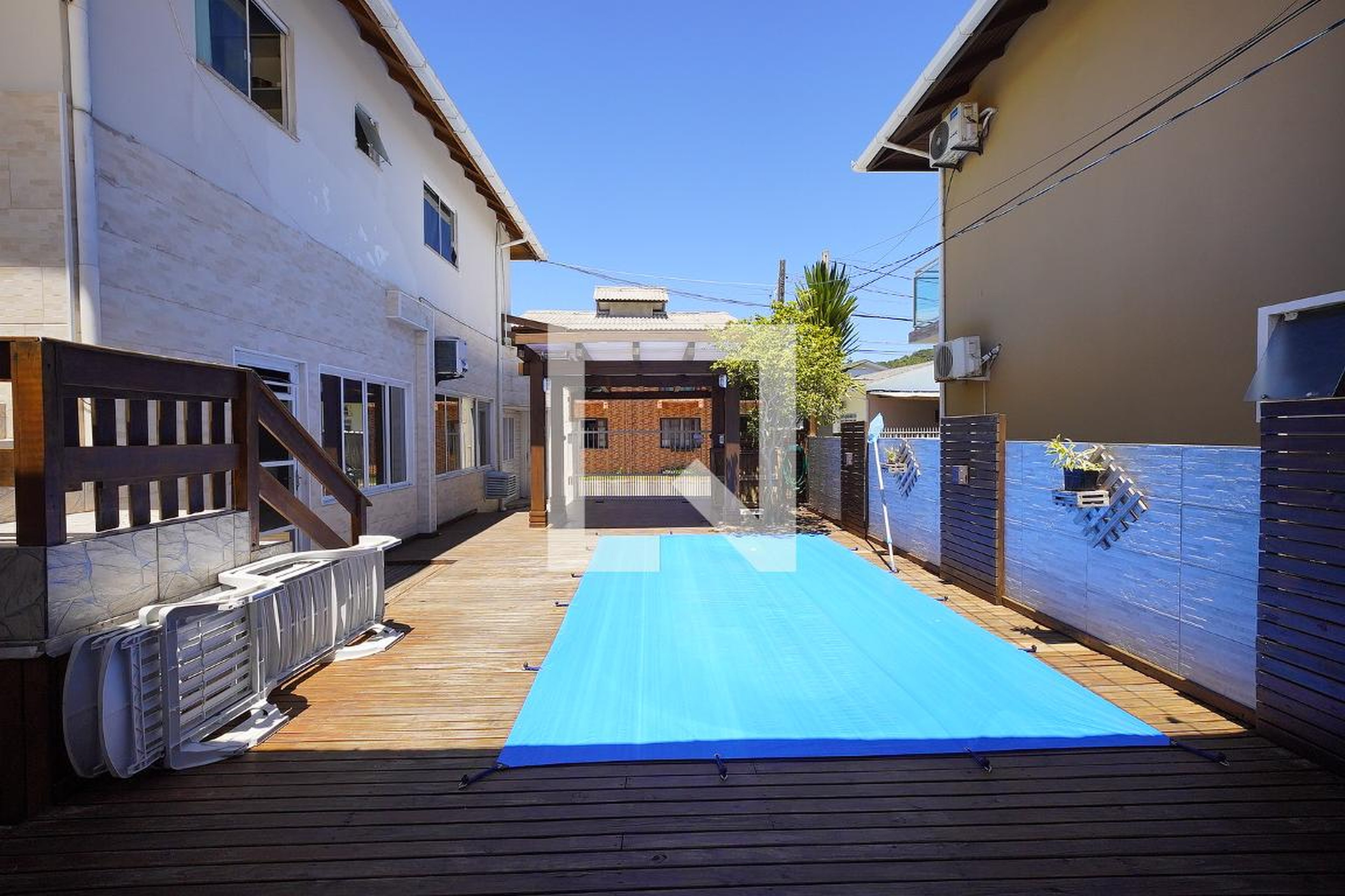 Piscina Condomínio em Servidão Ciriaco Florentino Vieira, 71a