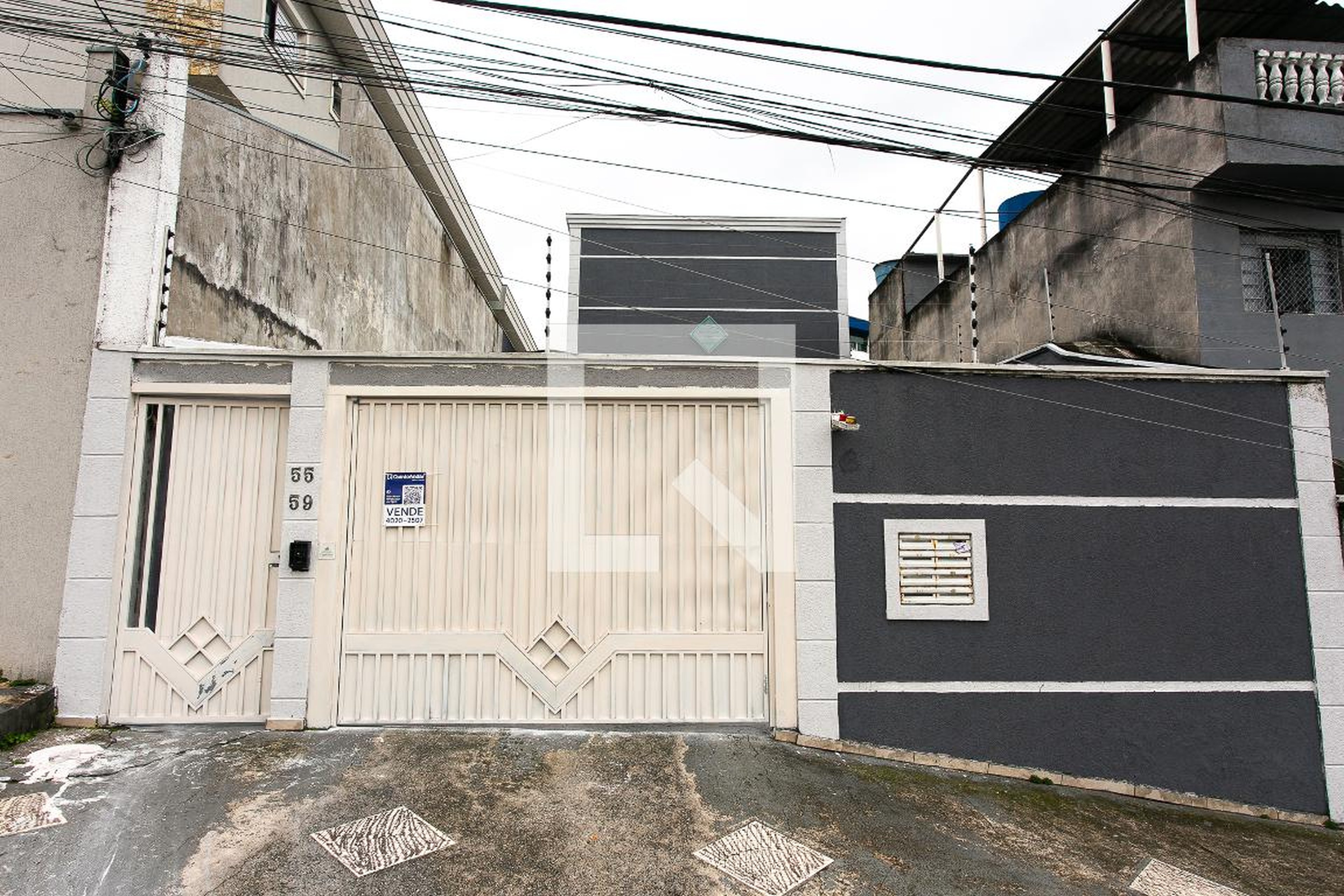 Fachada Condomínio em Rua Plínio de Carvalho, 55