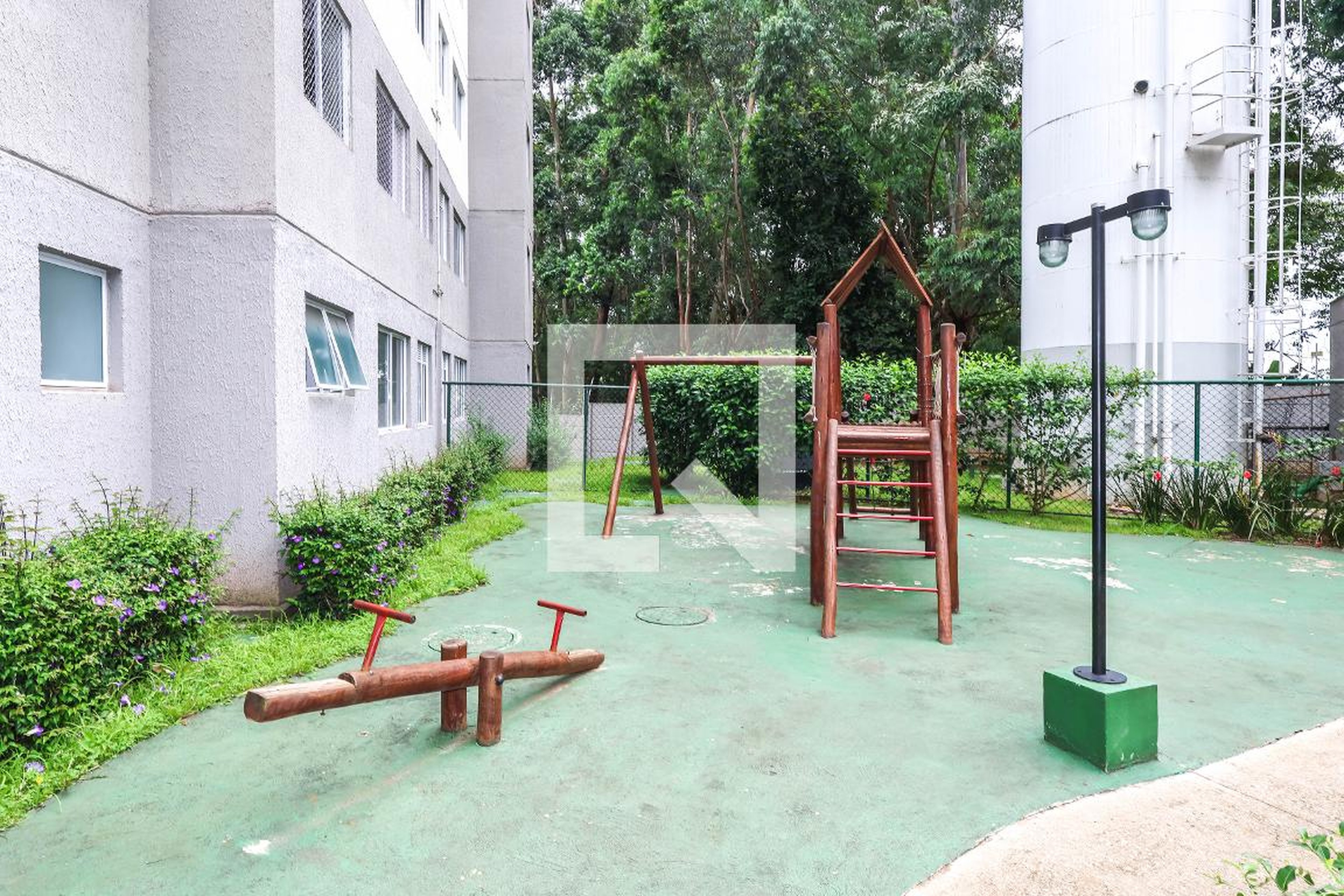 Playground - Parque Botânico Quaresmeira