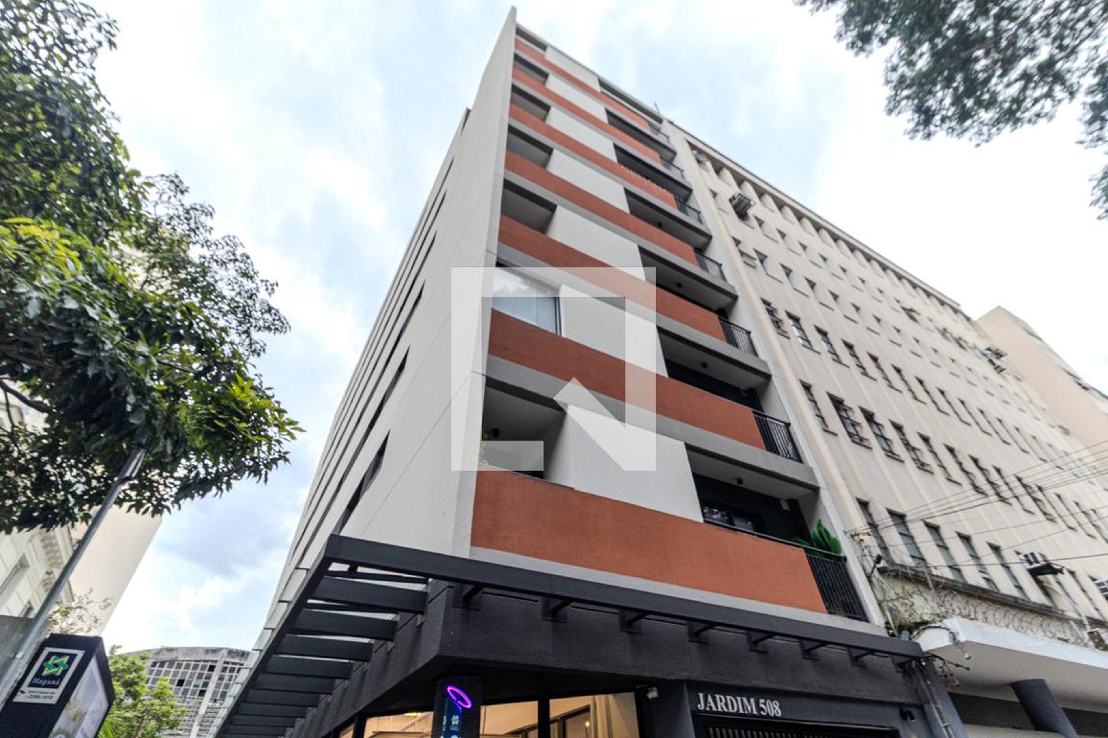 Fachada Edifício Jardim