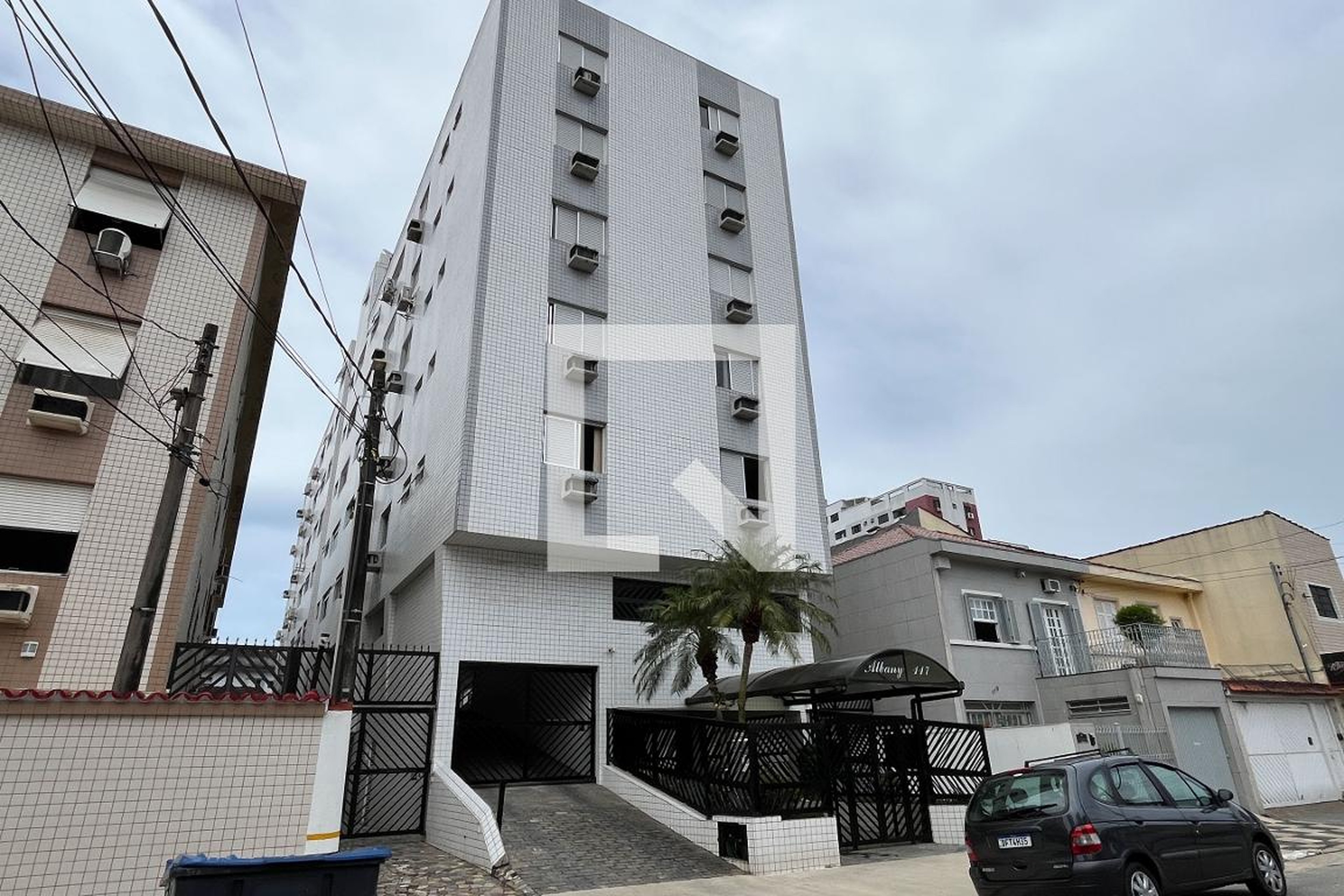 Fachada Condomínio em Rua Ministro Xavier de Toledo, 117