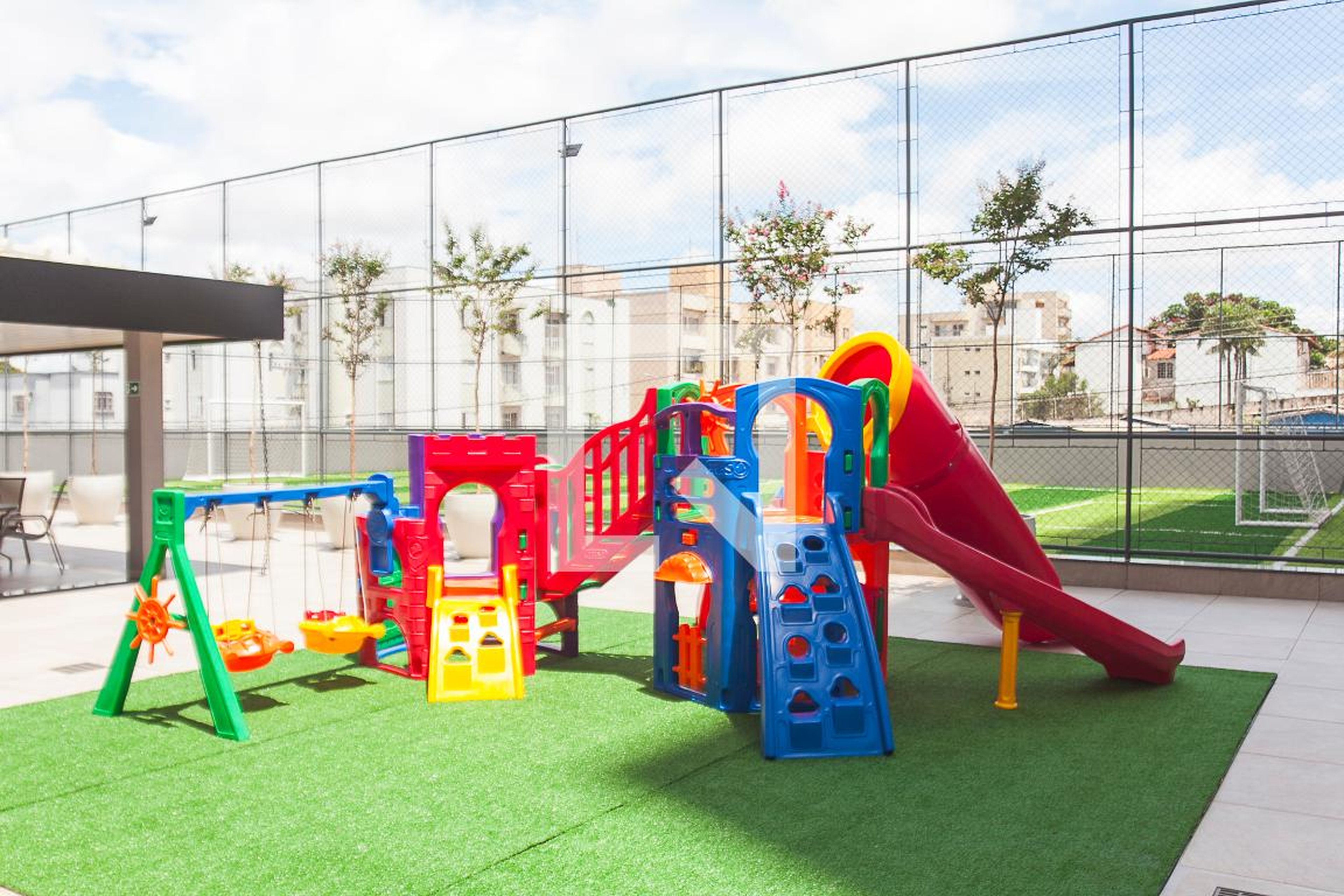 Playground - Libri One