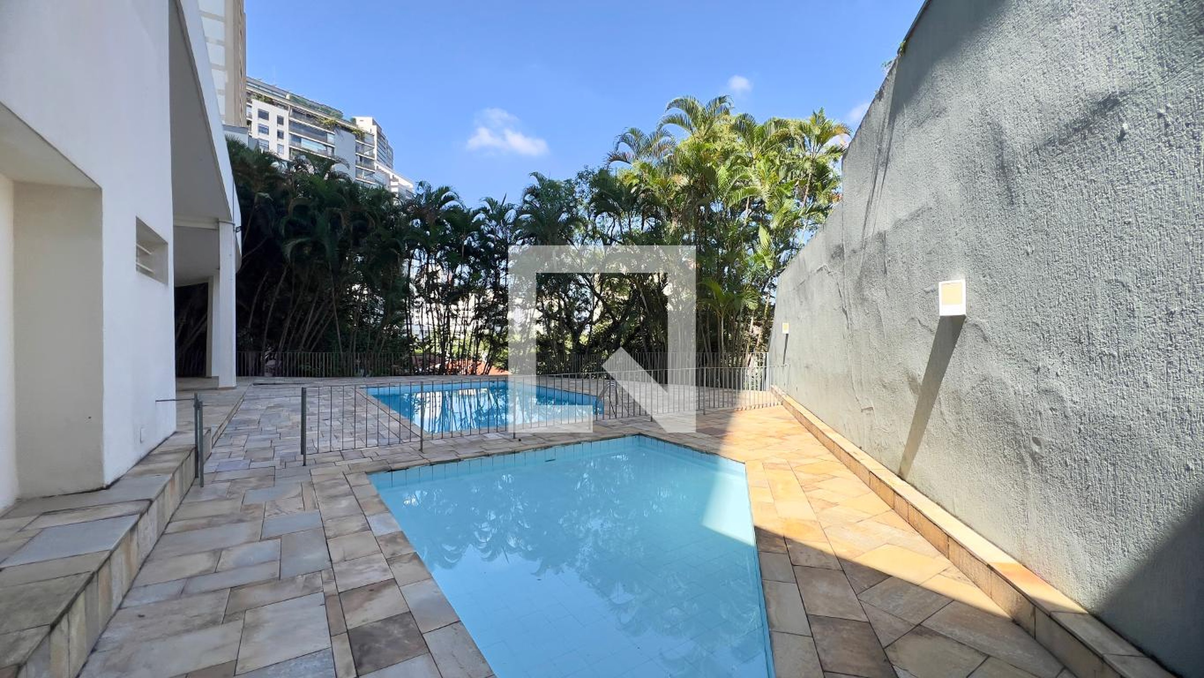 Piscina - Edifícios Ana Flávia e Vanessa