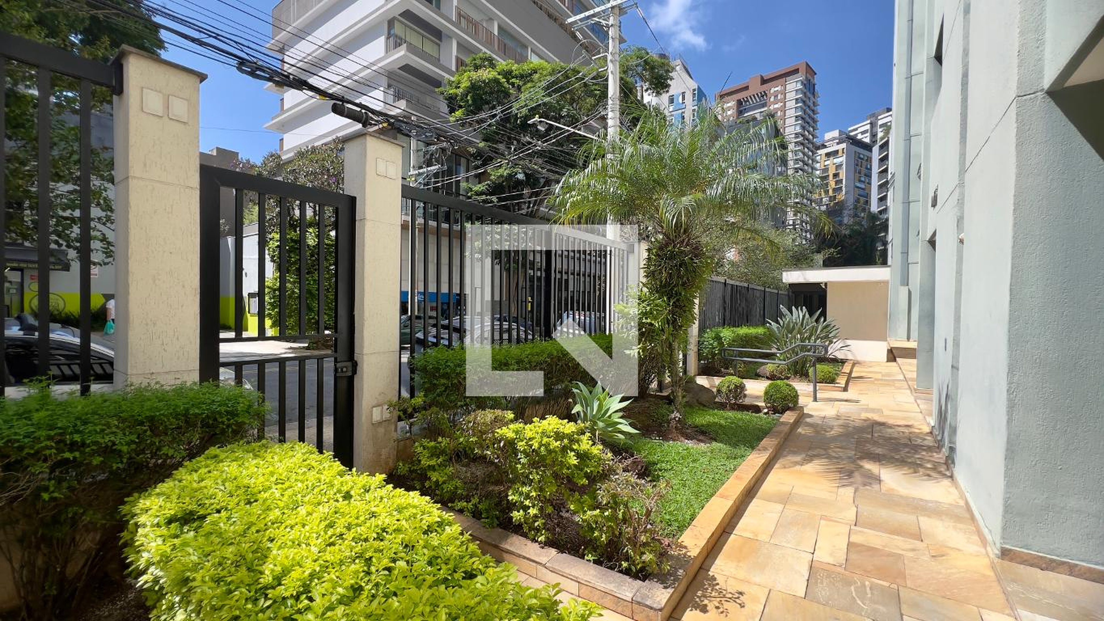 Entrada - Edifícios Ana Flávia e Vanessa