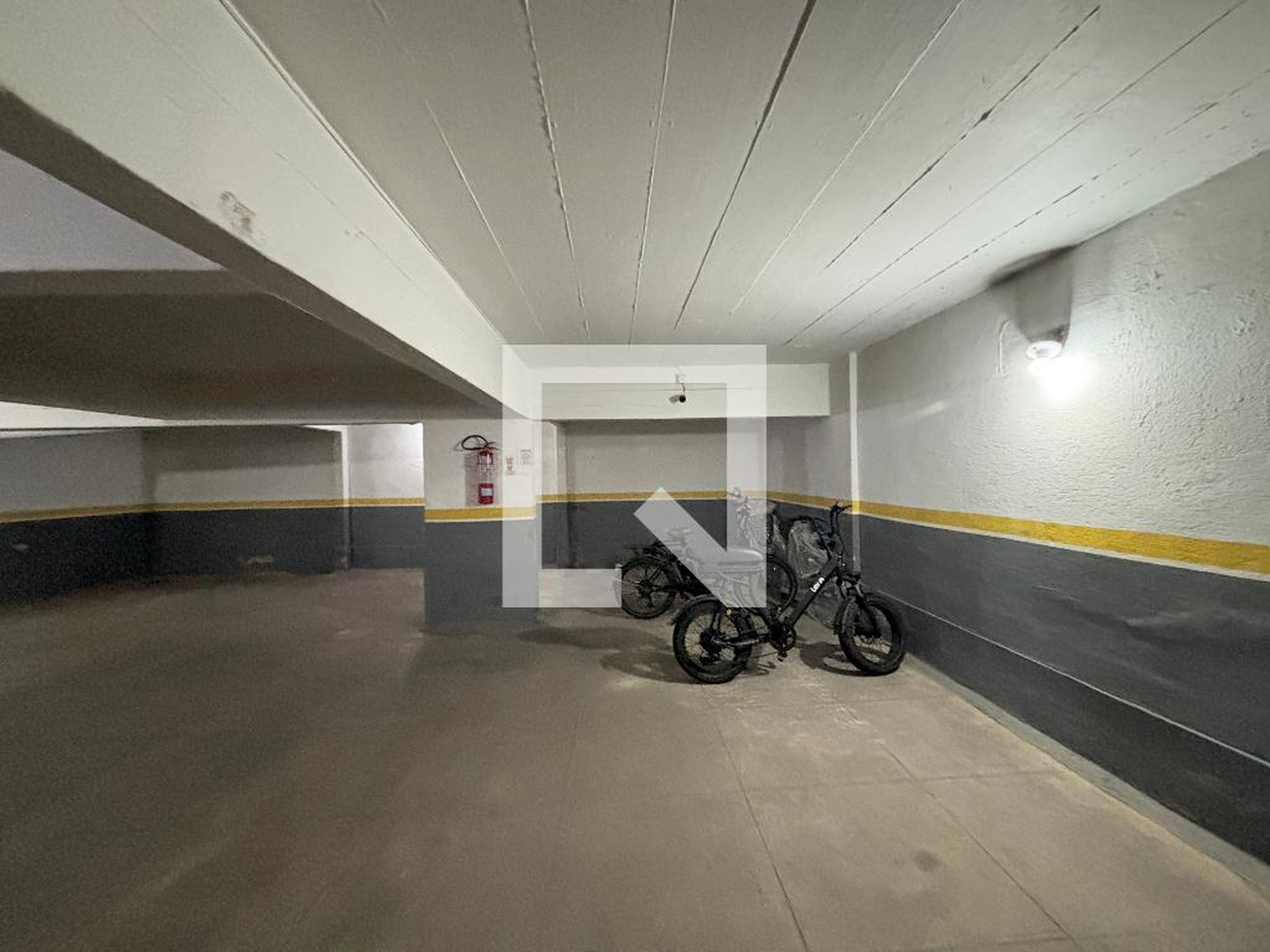 Bicicletário - Edifício Silva