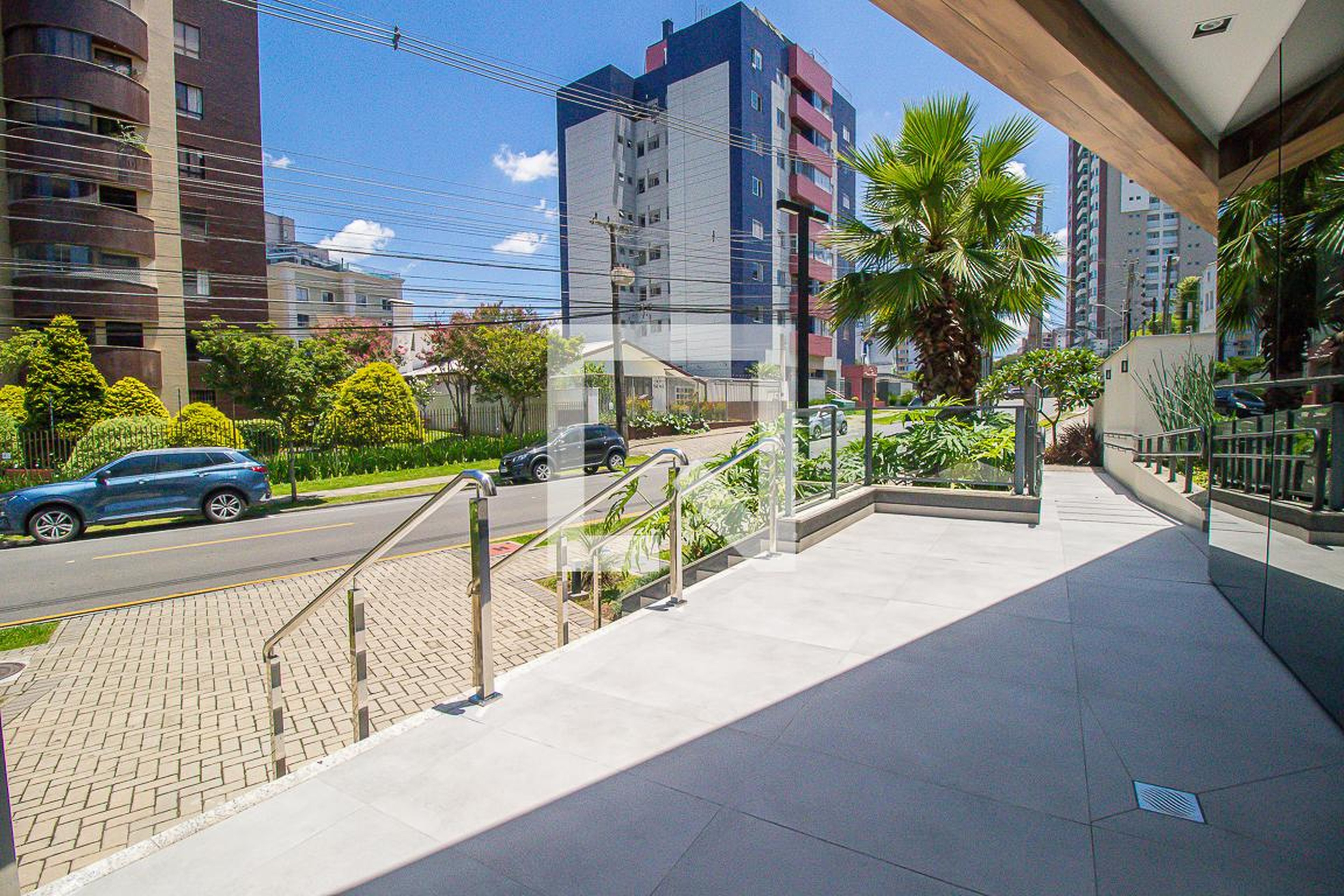 Entrada - Bless Cabral