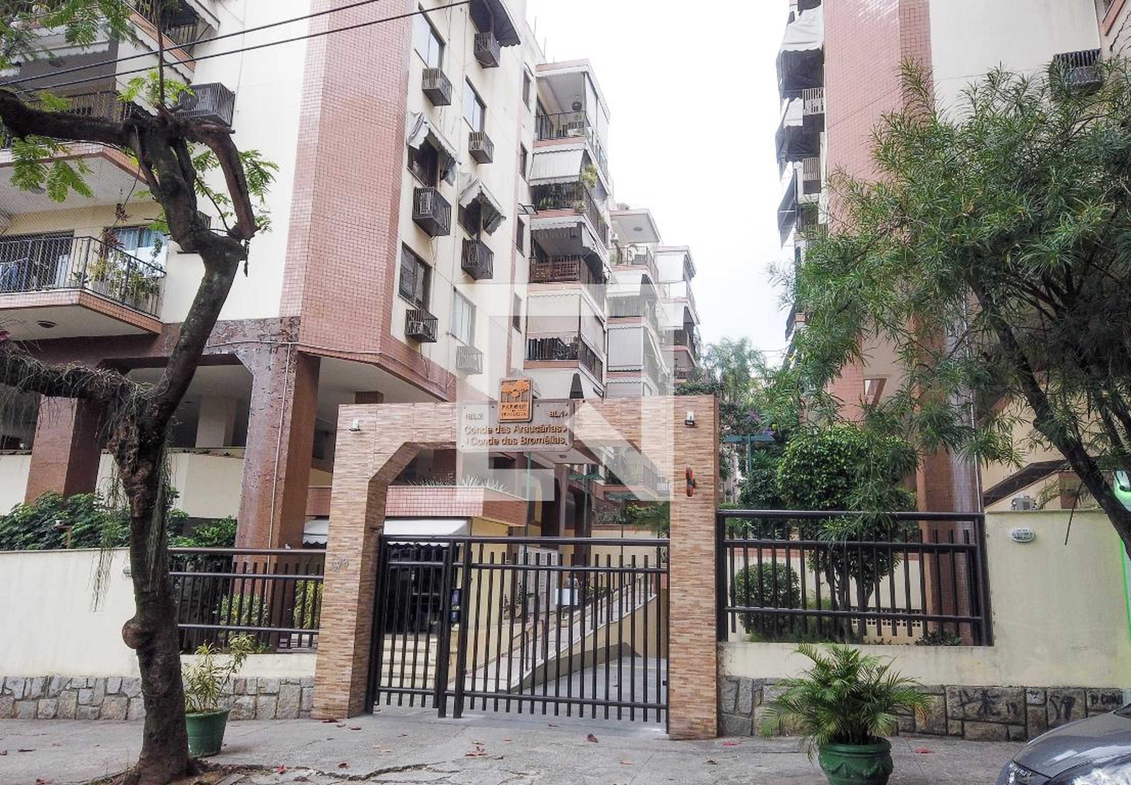 Fachada Condomínio Parque da Freguesia