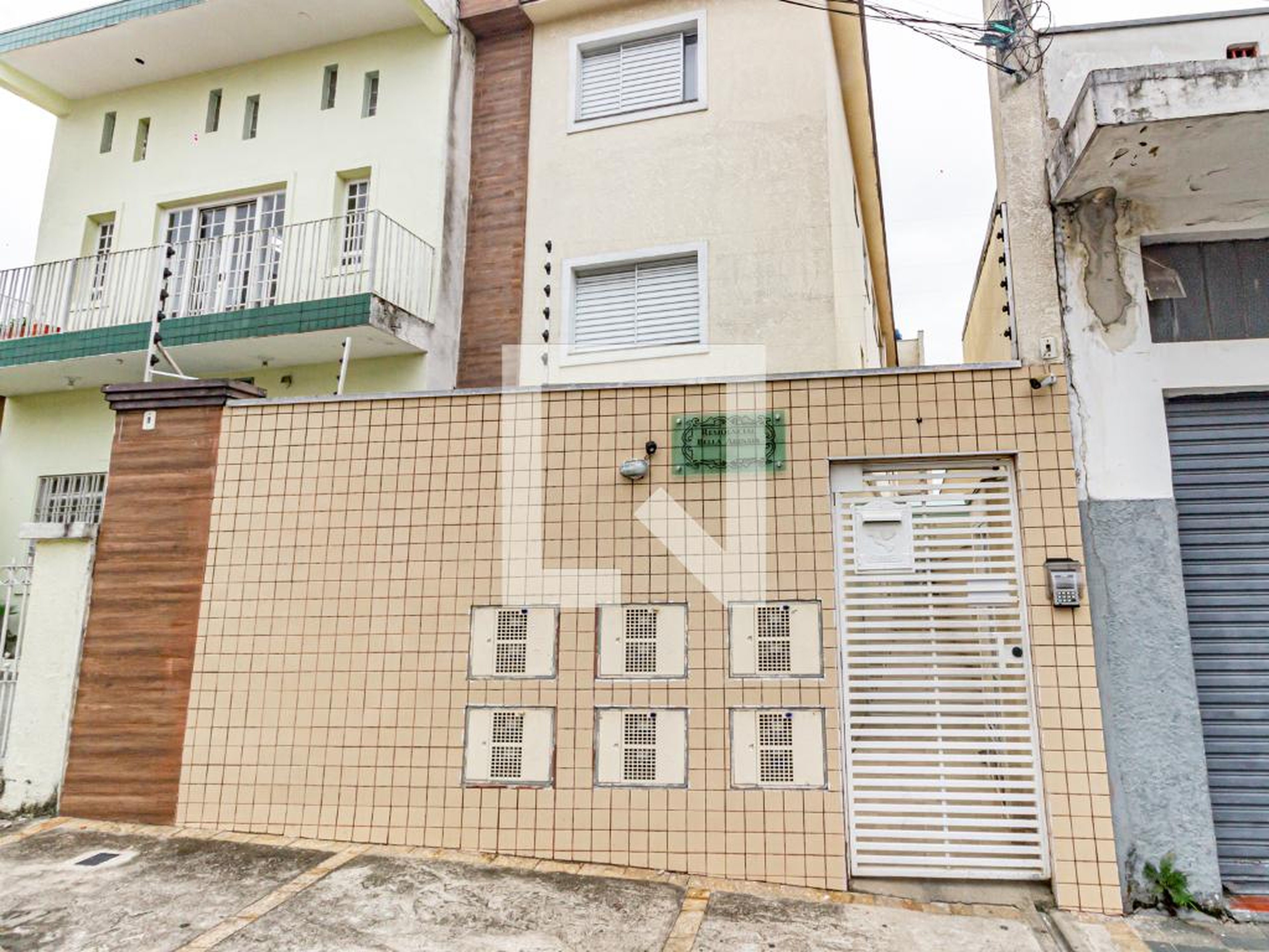 Fachada Condomínio em Rua Arinaia, 515