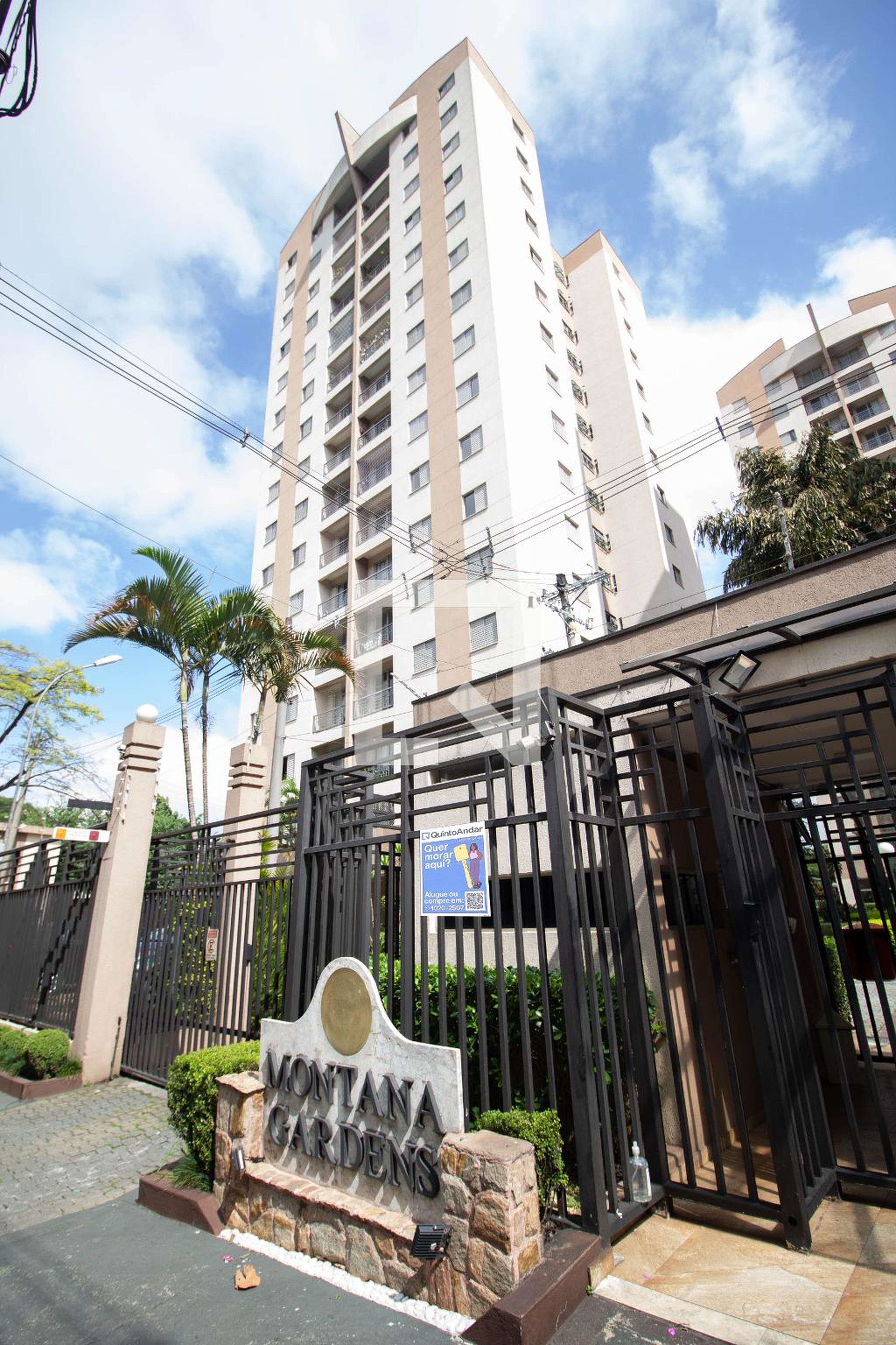Fachada Condomínio Montana Gardens