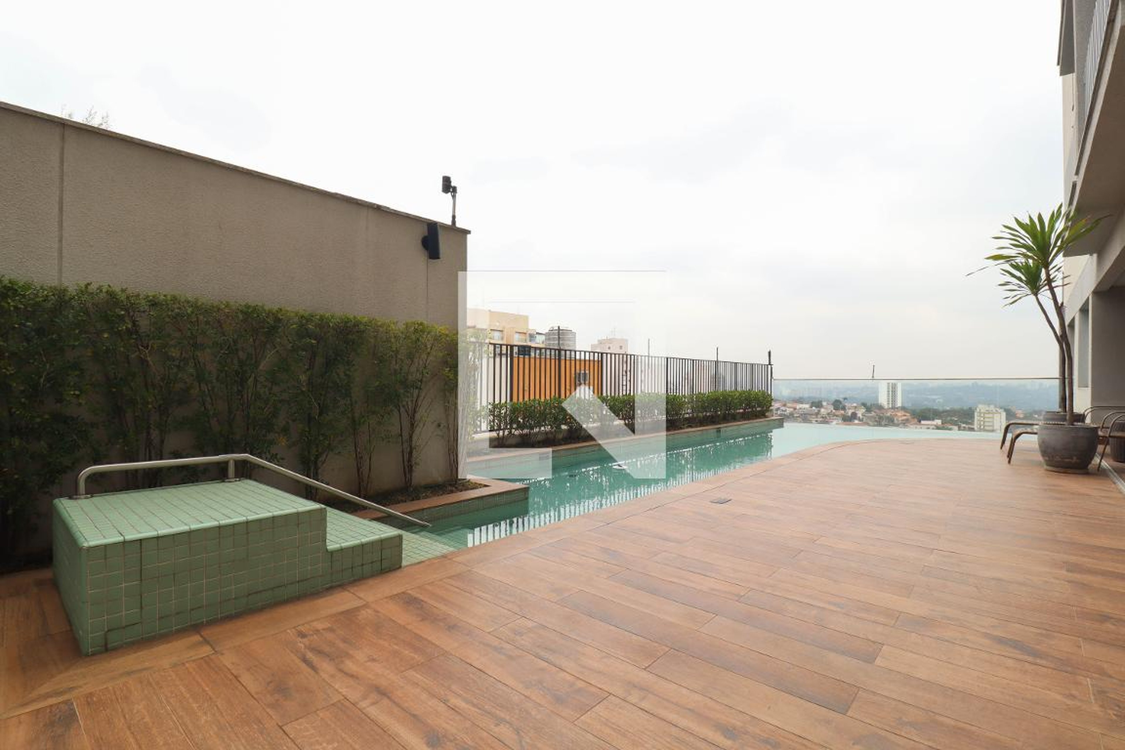 Piscina - Átrio Vila Madalena