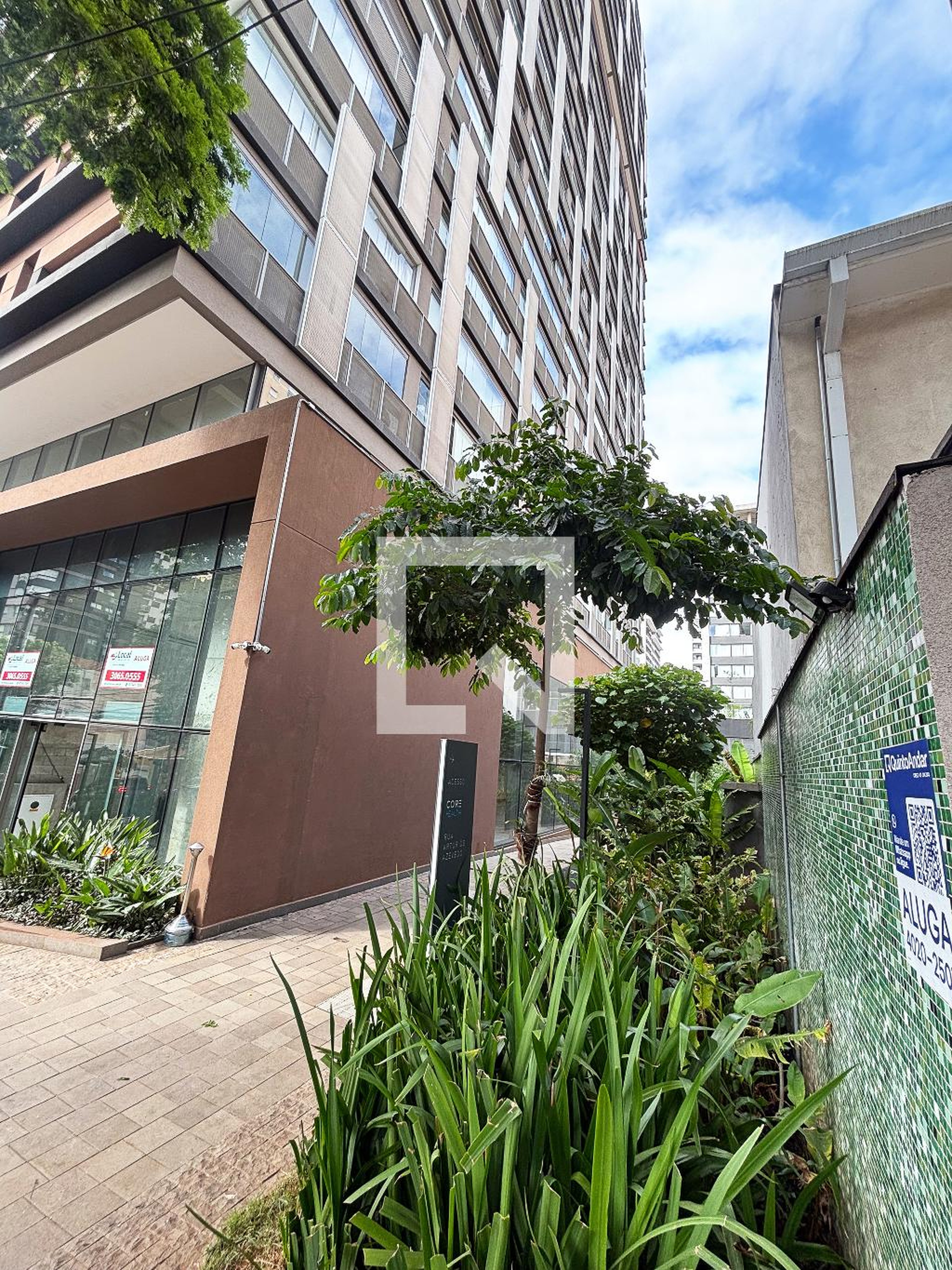 fachada do predio Condomínio Core HOME