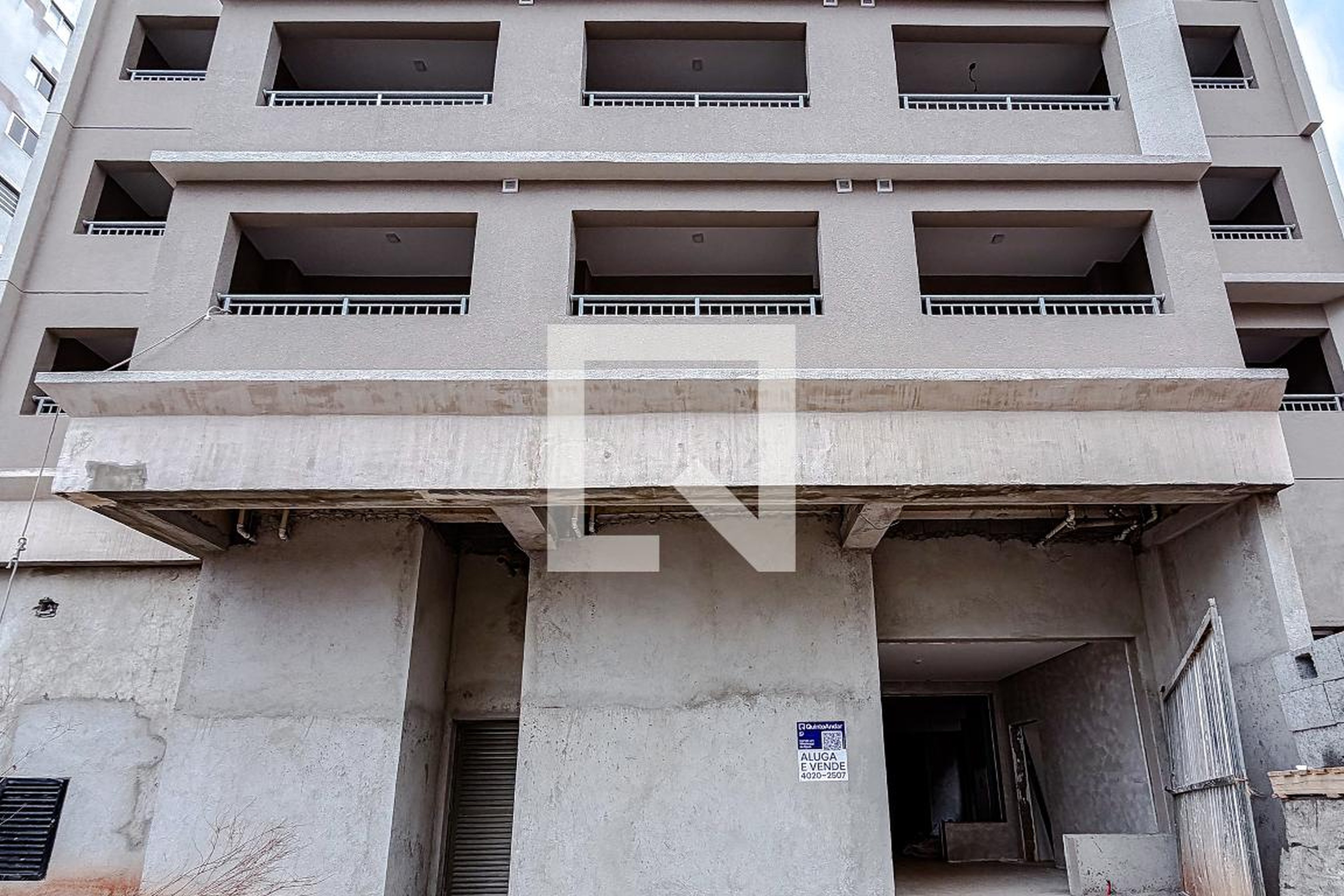 Fachada Condomínio em Rua Basílio da Cunha, 948