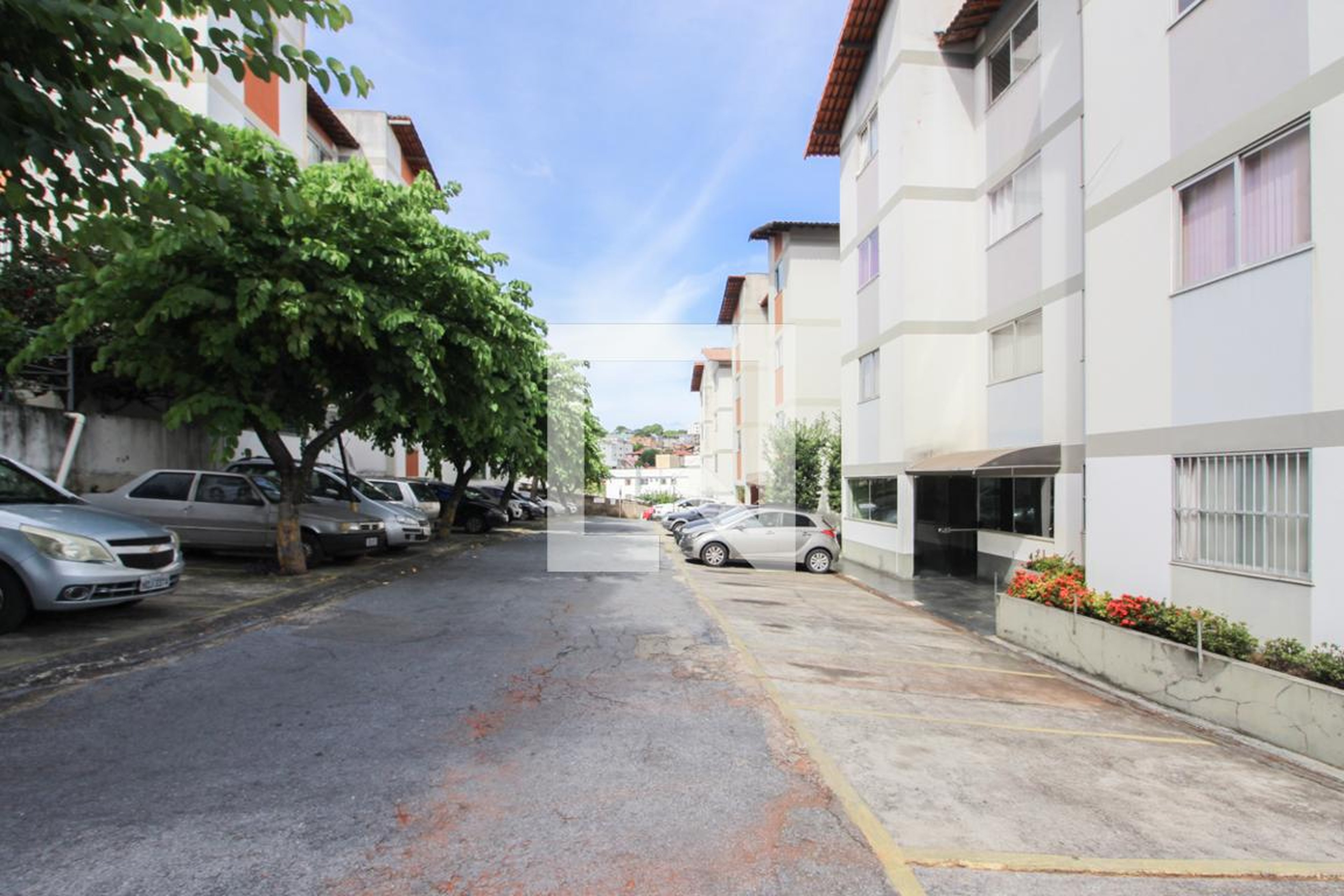 Estacionamento - Residencial Bosque dos Jacarandás